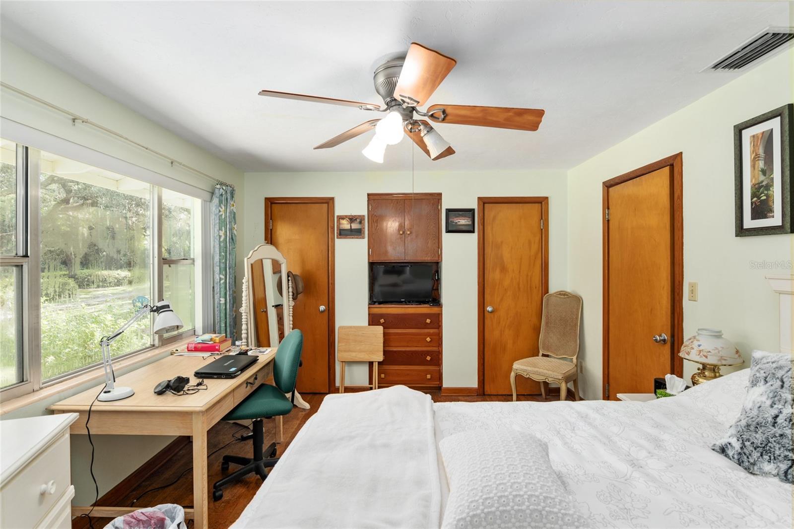 3755 W UNIVERSITY AVE, GAINESVILLE, FL, 32607