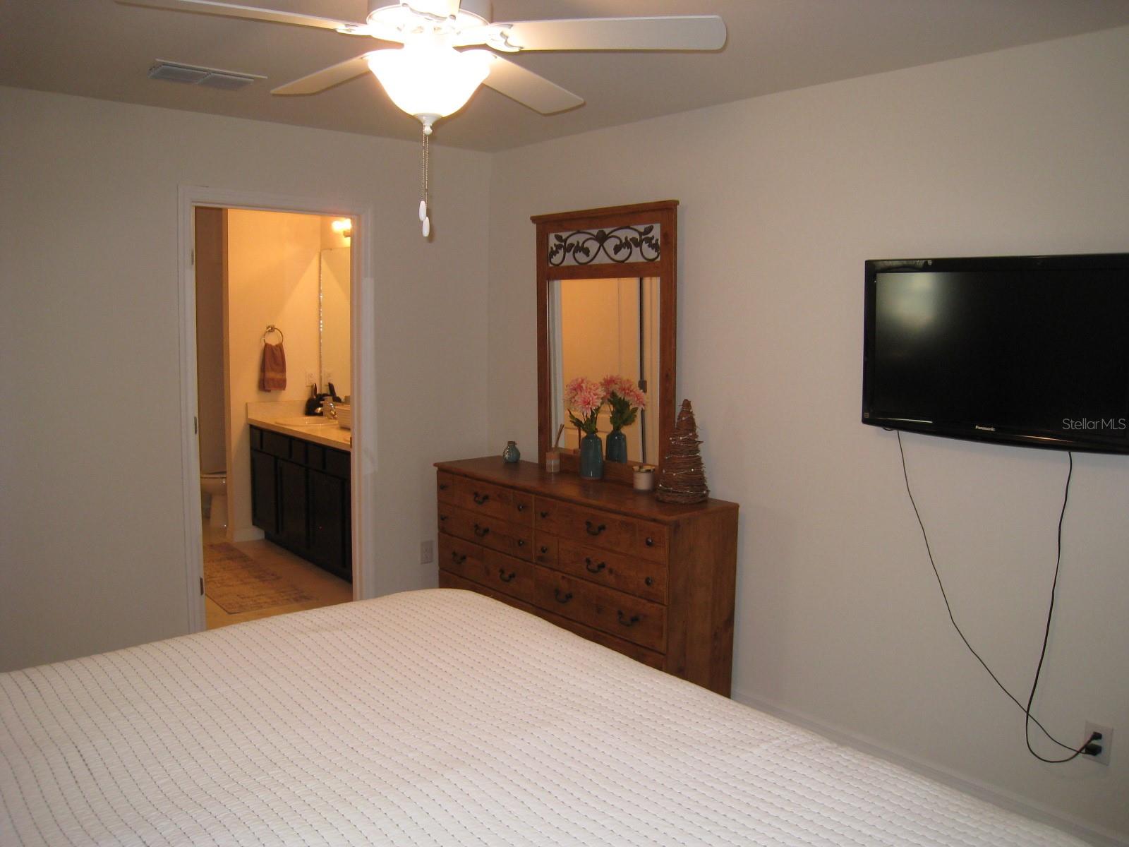 1300 LUCERNE LOOP RD NE, WINTER HAVEN, FL, 33881