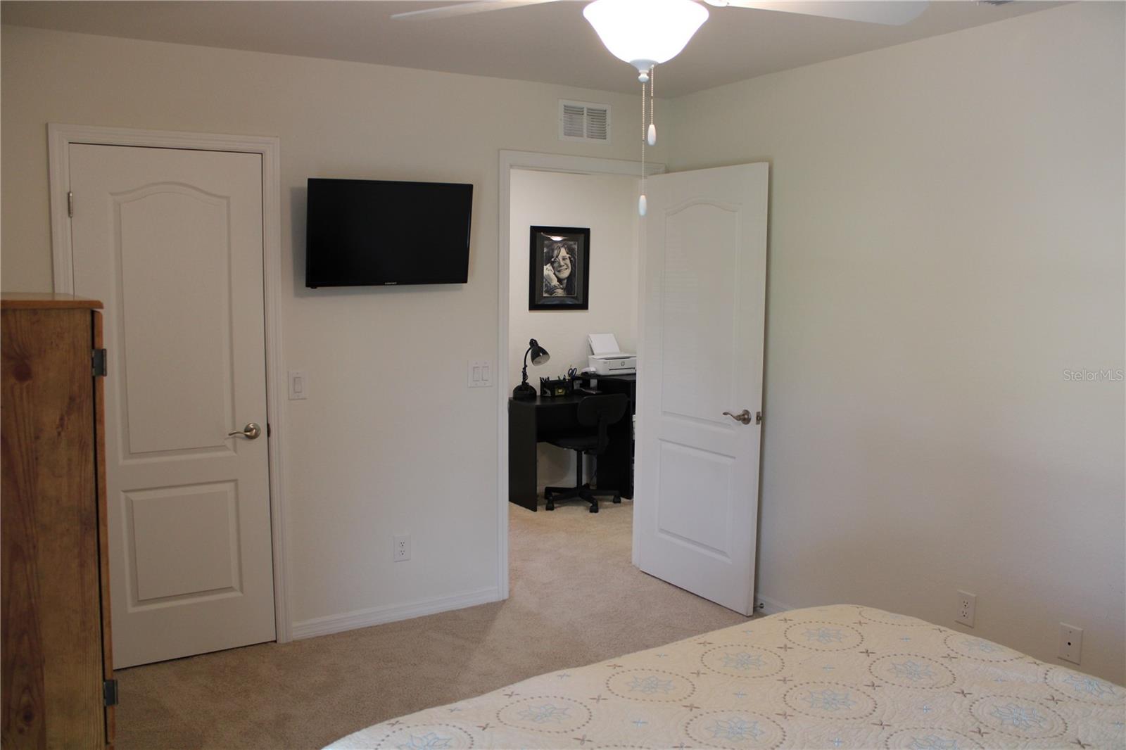 1300 LUCERNE LOOP RD NE, WINTER HAVEN, FL, 33881