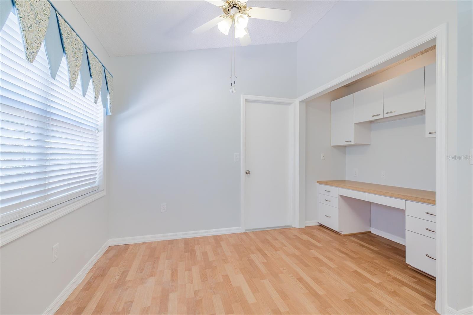 5417 83RD TER E, SARASOTA, FL, 34243