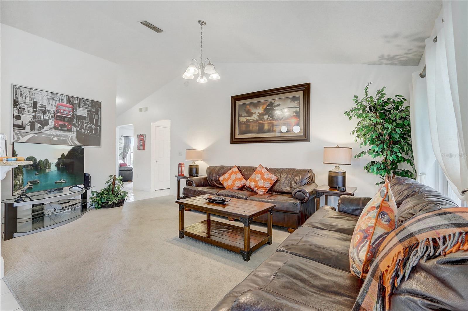 1002 RUSSEL RIDGE CT, KISSIMMEE, FL, 34747