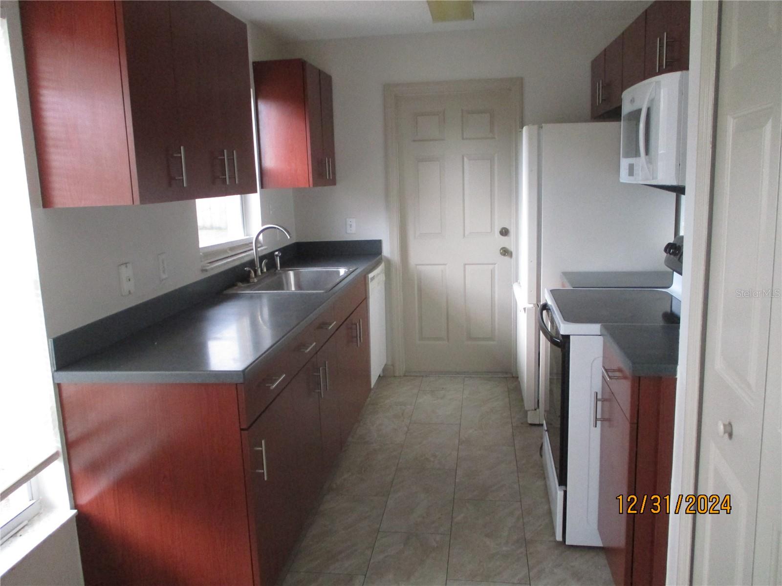 11718 HUGGINS ST, LEESBURG, FL, 34788