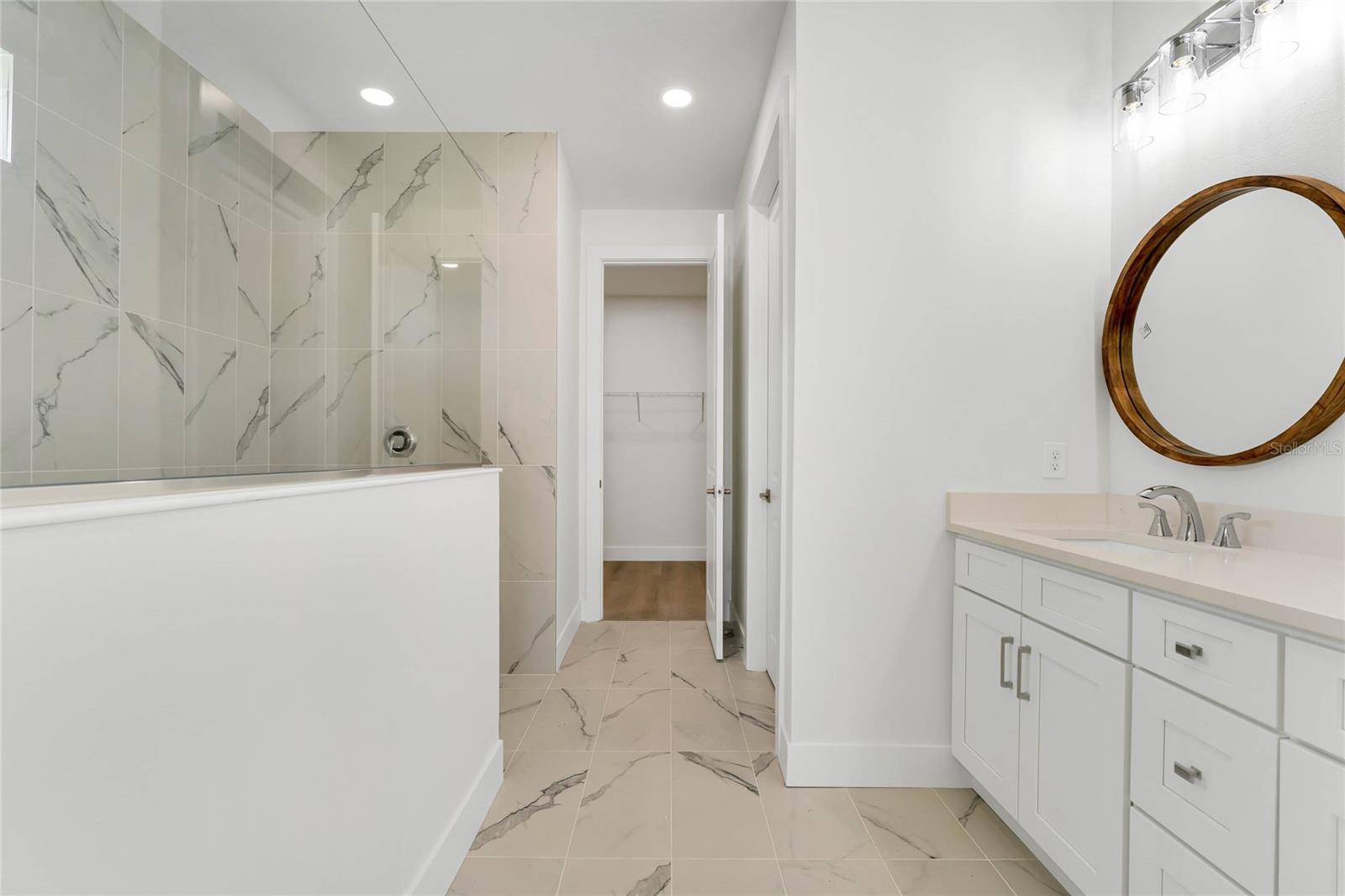 9211 EAGLES PERCH PL, ORLANDO, FL, 32825