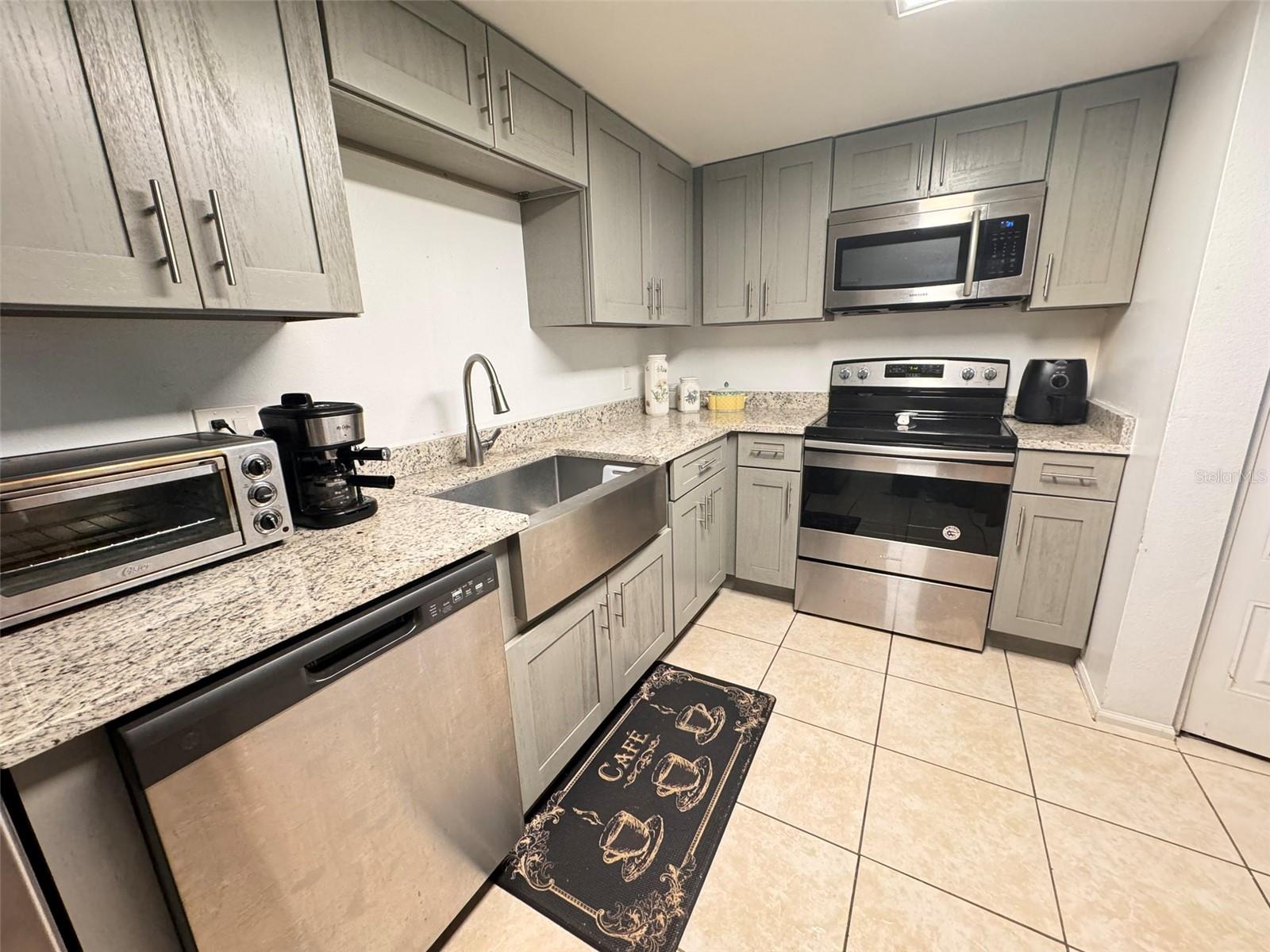 8206 FAIRWAYS CIR #B204, OCALA, FL, 34472