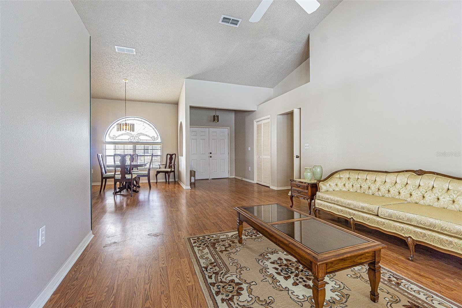 8360 PALM LAKES CT, SARASOTA, FL, 34243