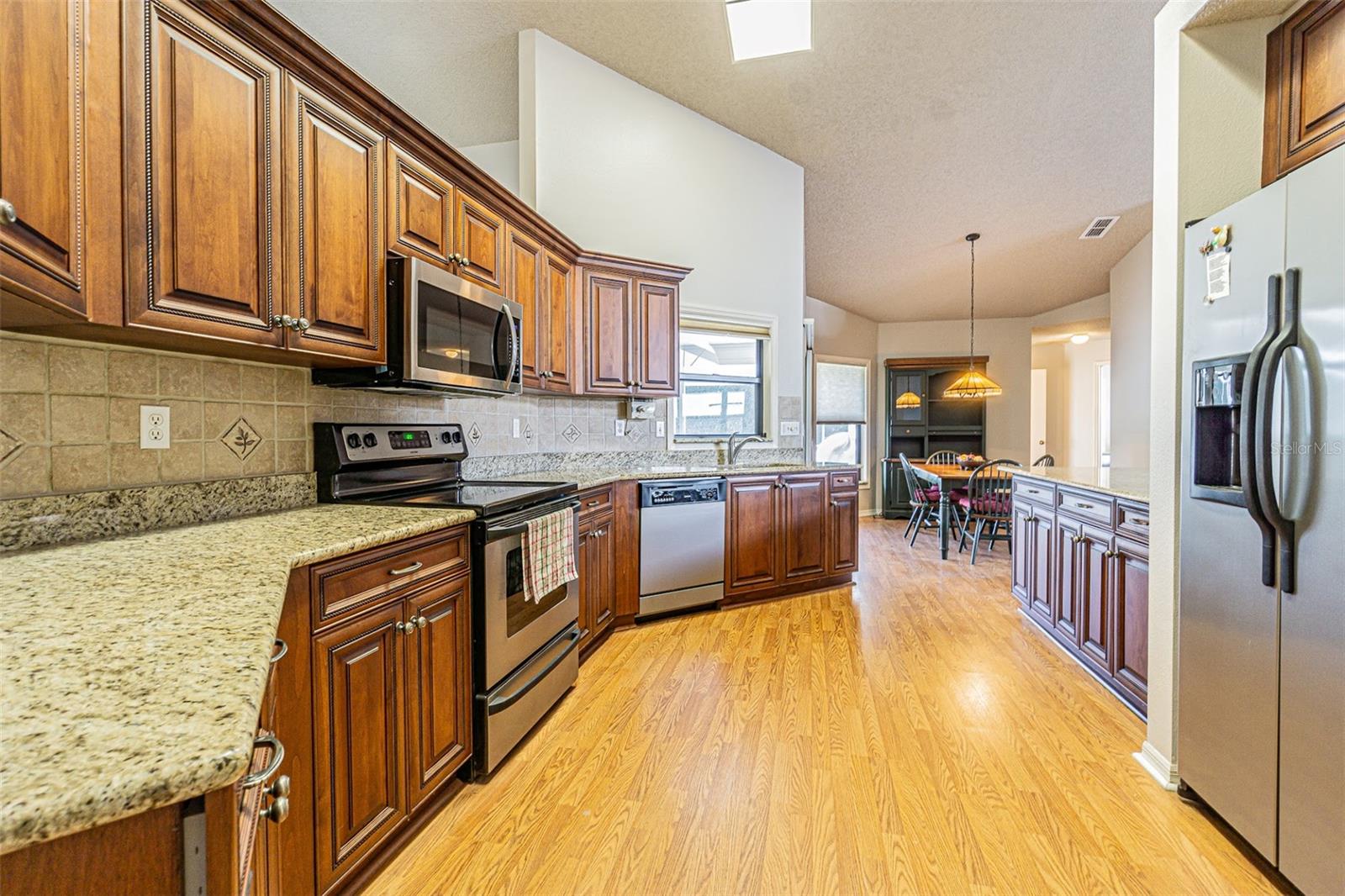 8360 PALM LAKES CT, SARASOTA, FL, 34243