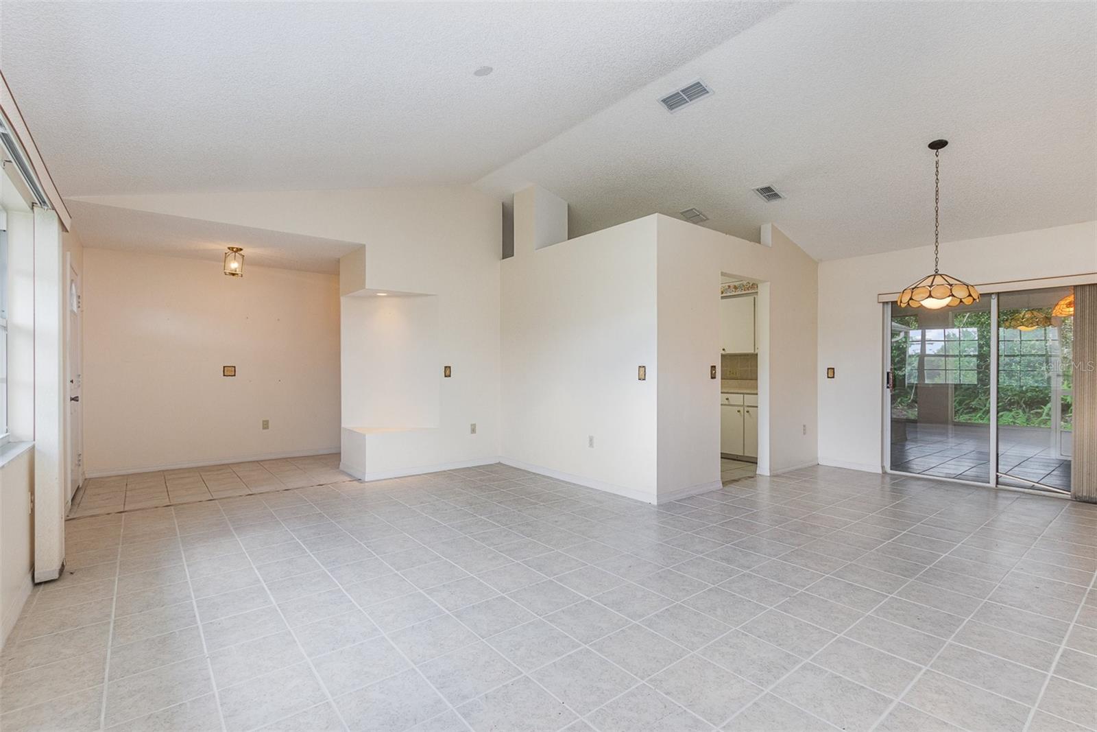 1341 RURAL HALL ST, DELTONA, FL, 32725