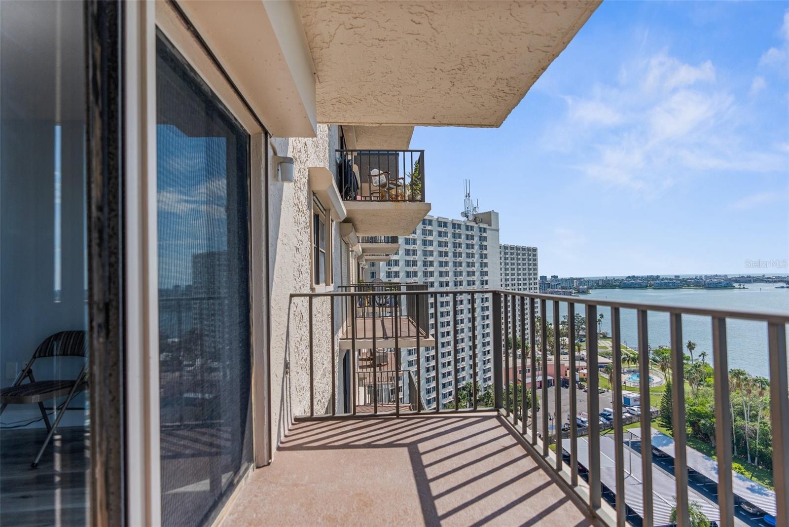 7050 SUNSET DR S #1504, SOUTH PASADENA, FL, 33707