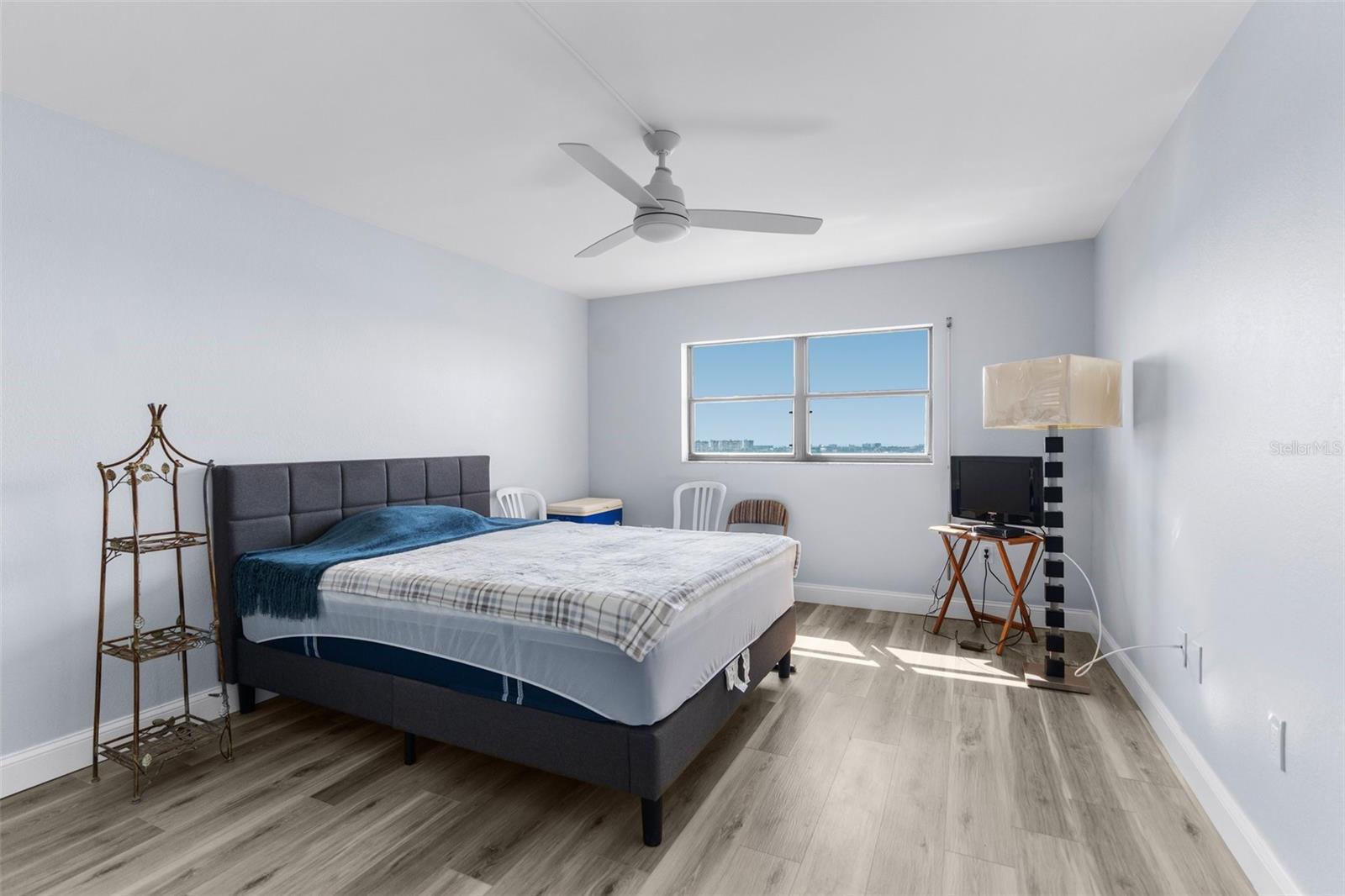 7050 SUNSET DR S #1504, SOUTH PASADENA, FL, 33707