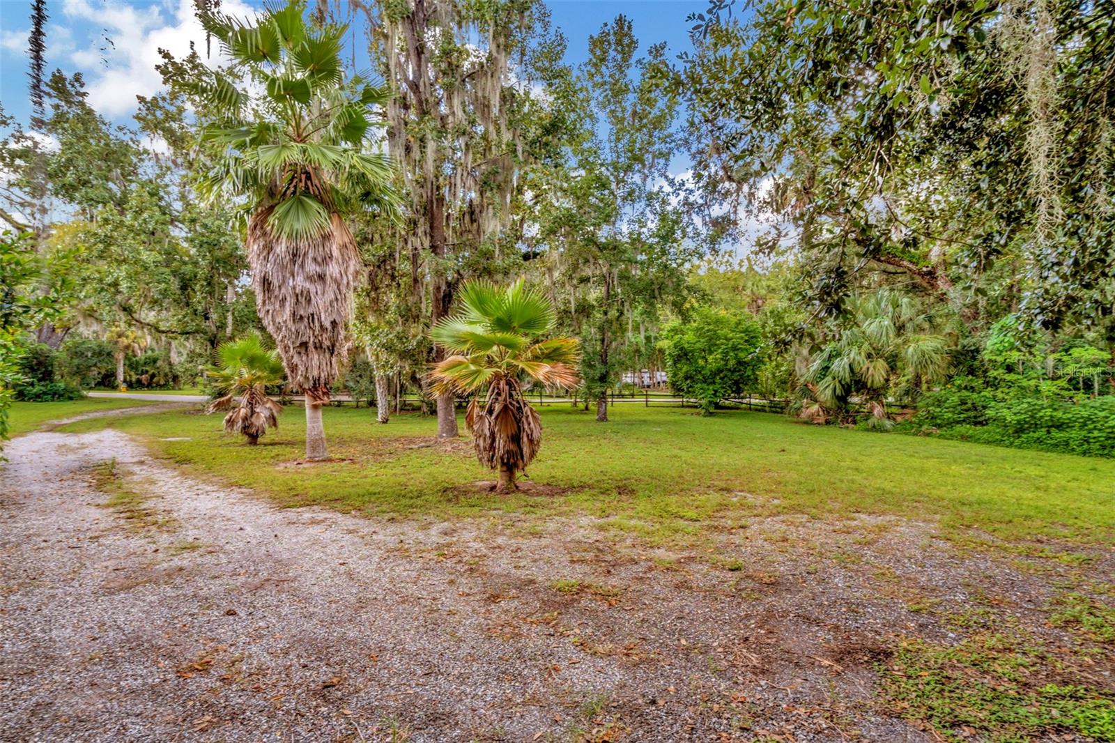 7242 ALAFIA RIDGE LOOP, RIVERVIEW, FL, 33569