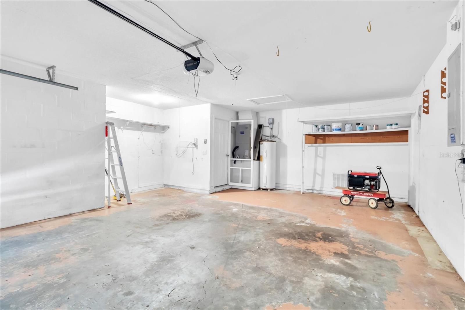 5204 NEW BRITTANY LN, ZEPHYRHILLS, FL, 33541