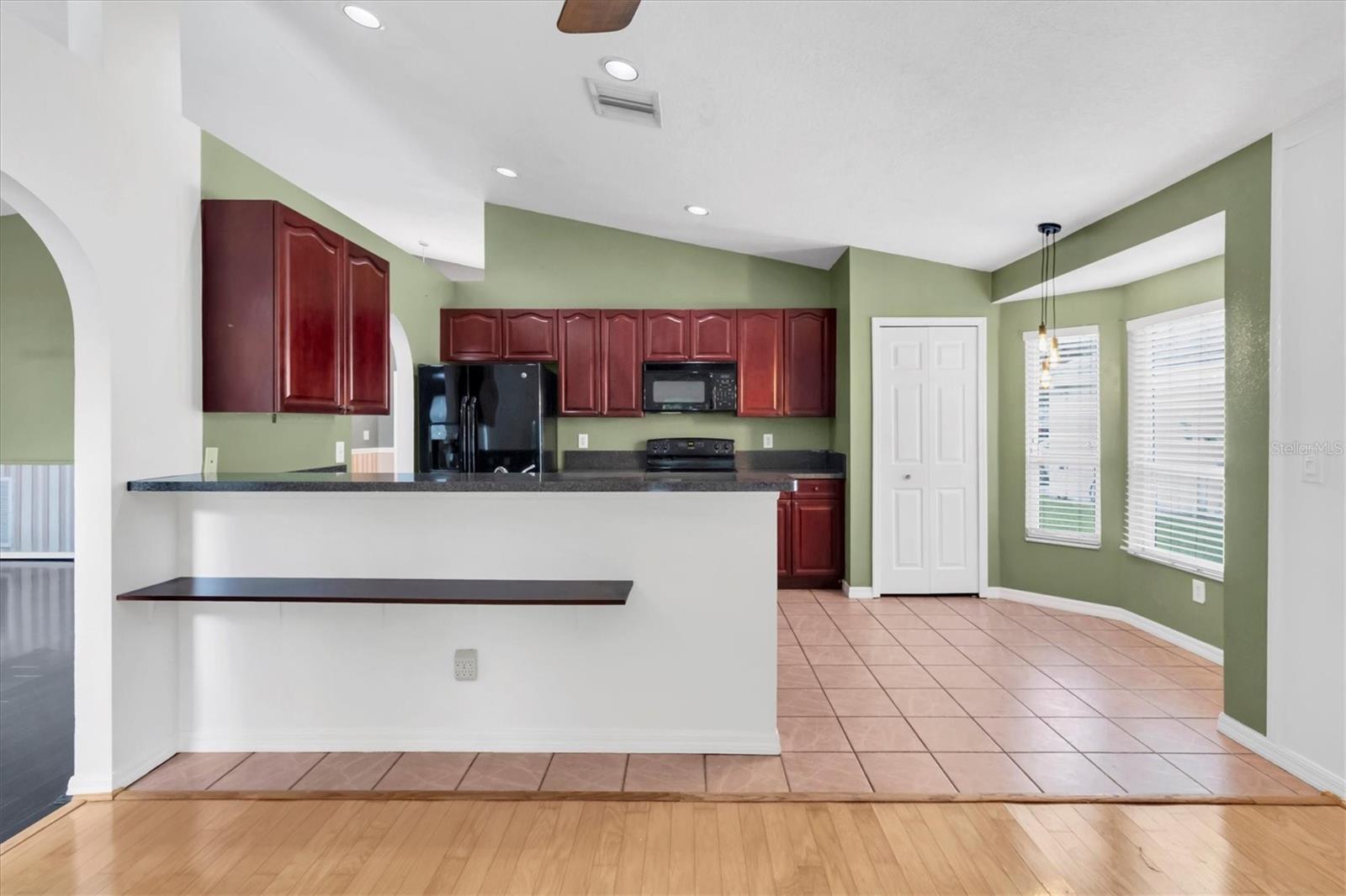 5204 NEW BRITTANY LN, ZEPHYRHILLS, FL, 33541