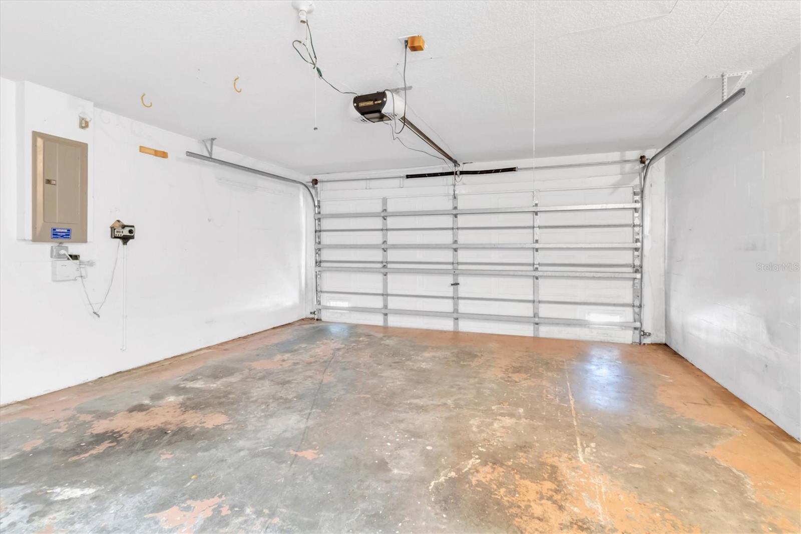 5204 NEW BRITTANY LN, ZEPHYRHILLS, FL, 33541