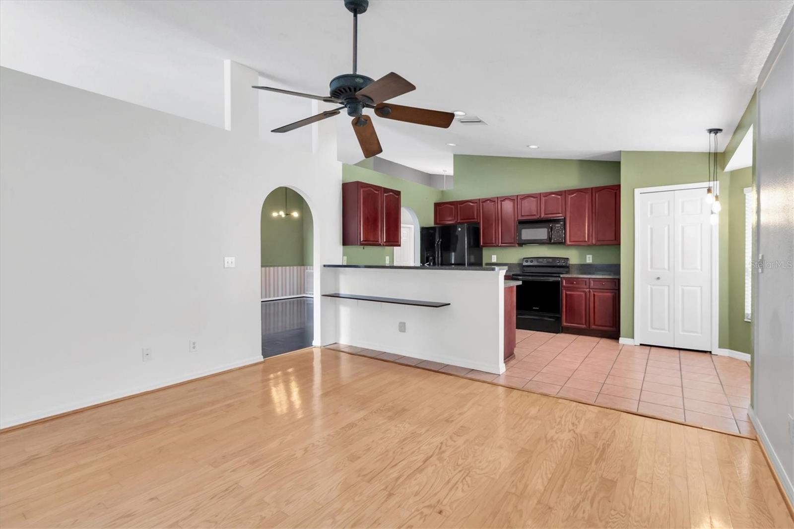 5204 NEW BRITTANY LN, ZEPHYRHILLS, FL, 33541