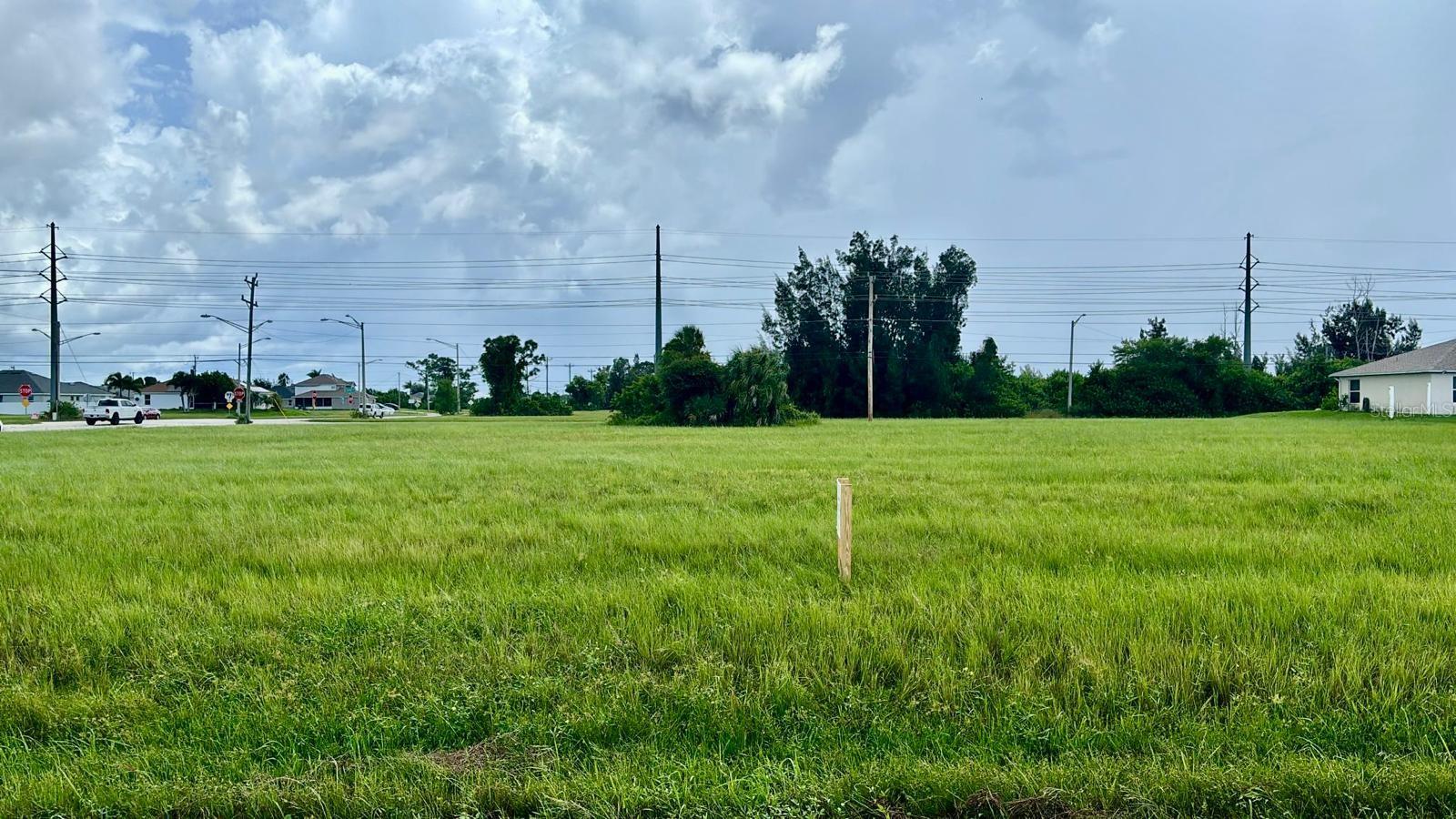 5 SW 24TH PL, CAPE CORAL, FL, 33991