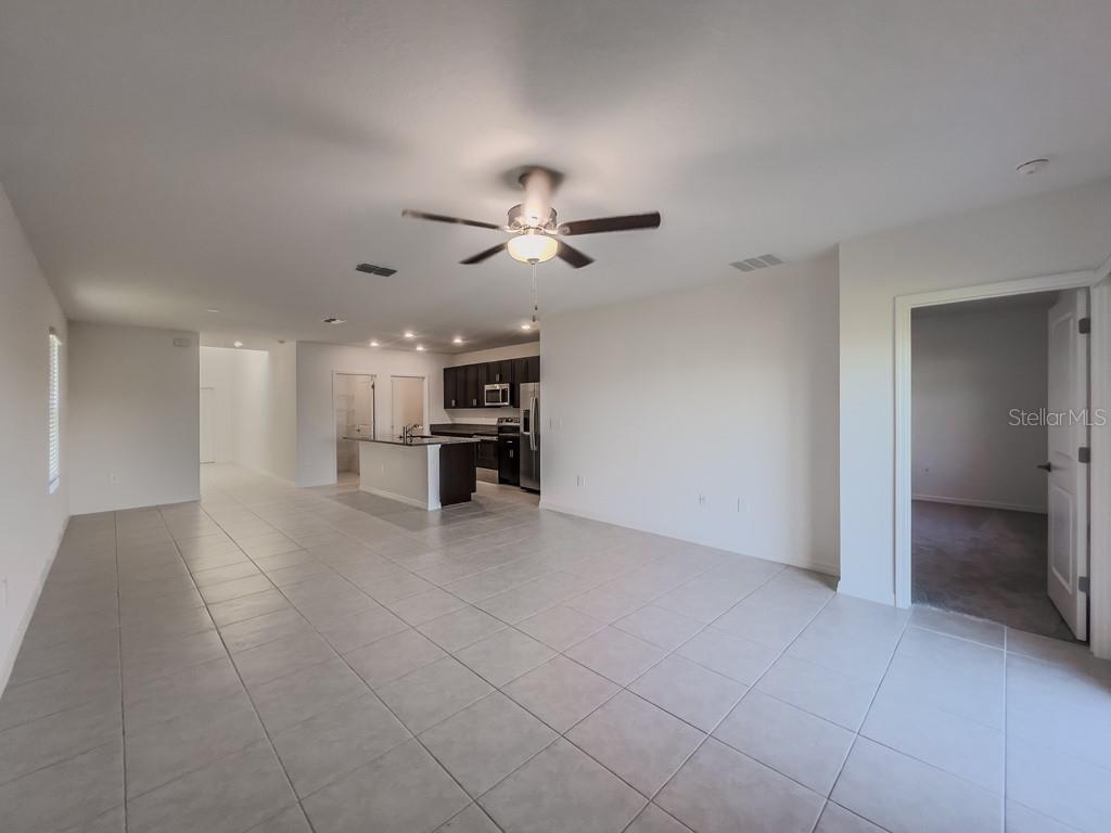 2831 SILVER SCALLOP LOOP, WIMAUMA, FL, 33598
