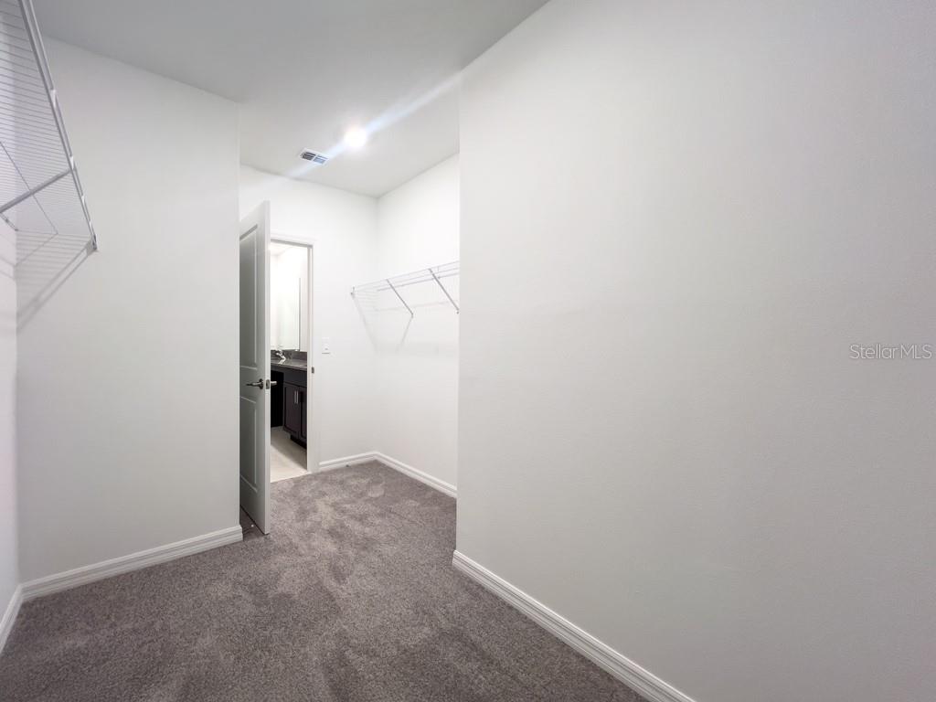 2831 SILVER SCALLOP LOOP, WIMAUMA, FL, 33598