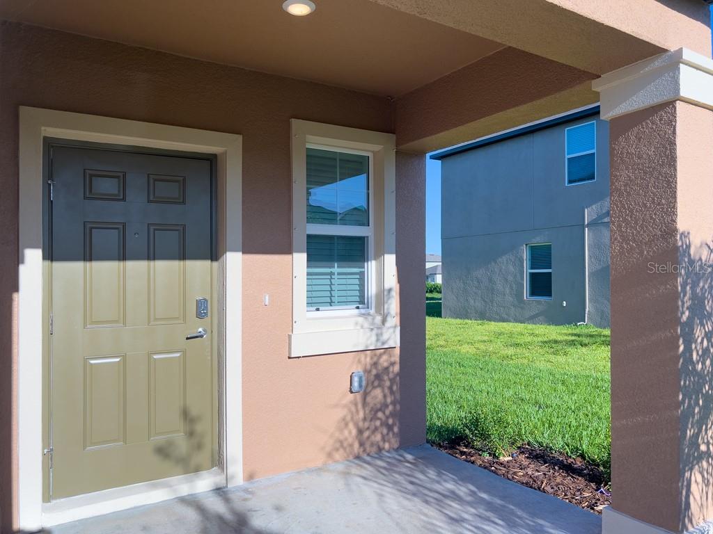 2831 SILVER SCALLOP LOOP, WIMAUMA, FL, 33598