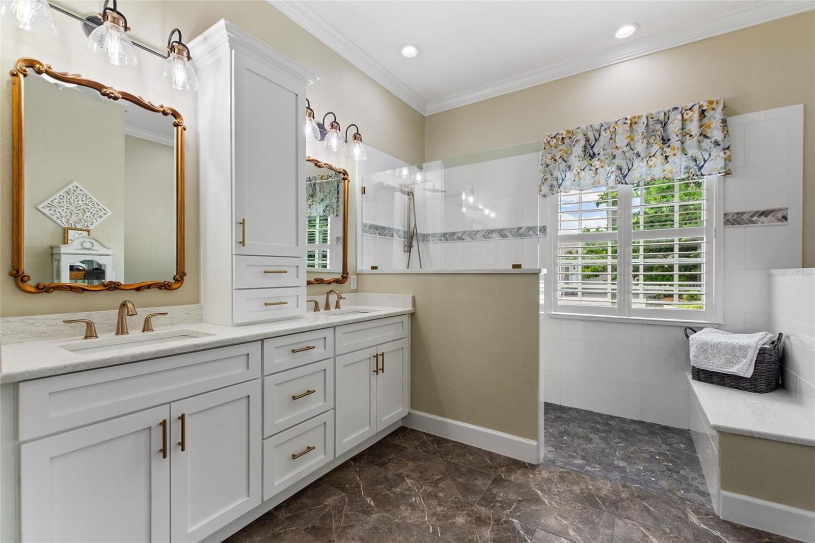 160 GOLF VISTA CIR, DAVENPORT, FL, 33837