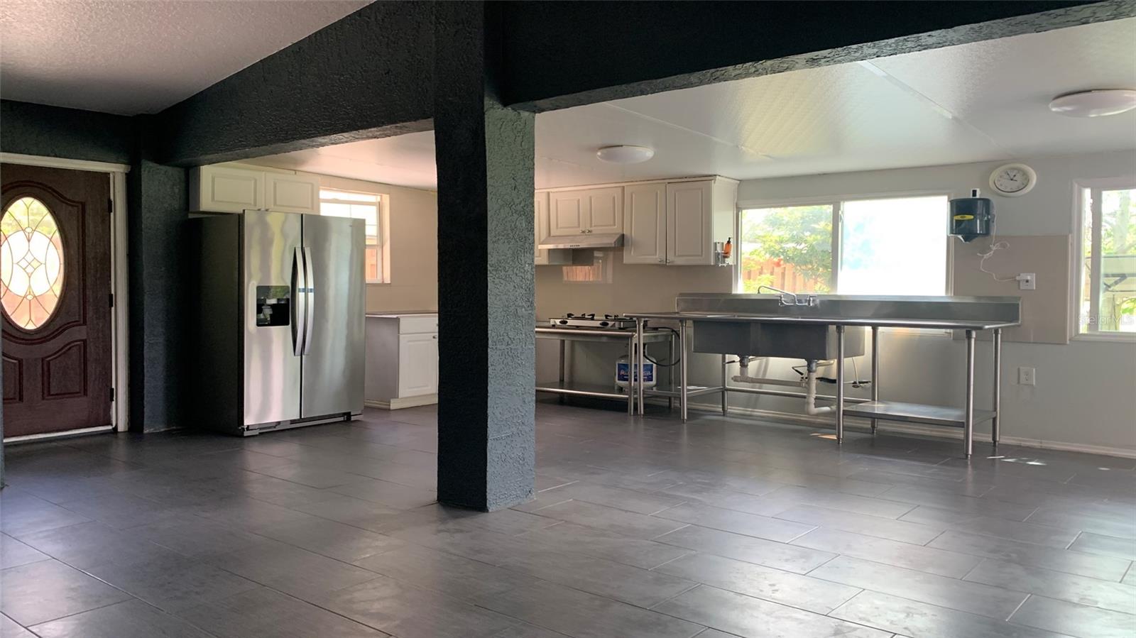 16505 LAKE HEATHER DR, TAMPA, FL, 33618