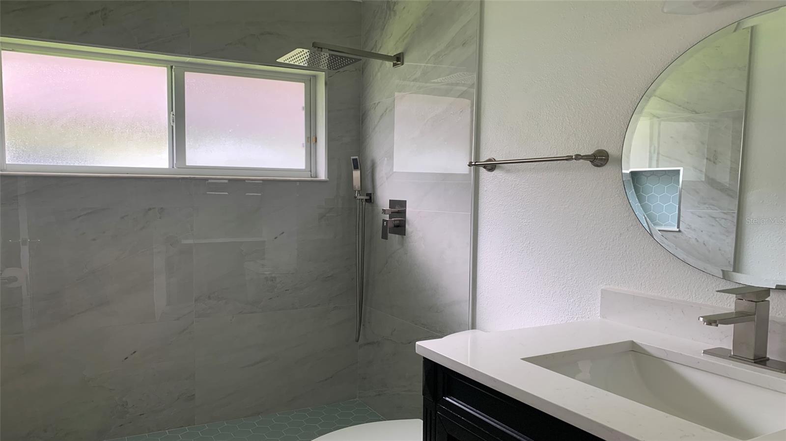16505 LAKE HEATHER DR, TAMPA, FL, 33618
