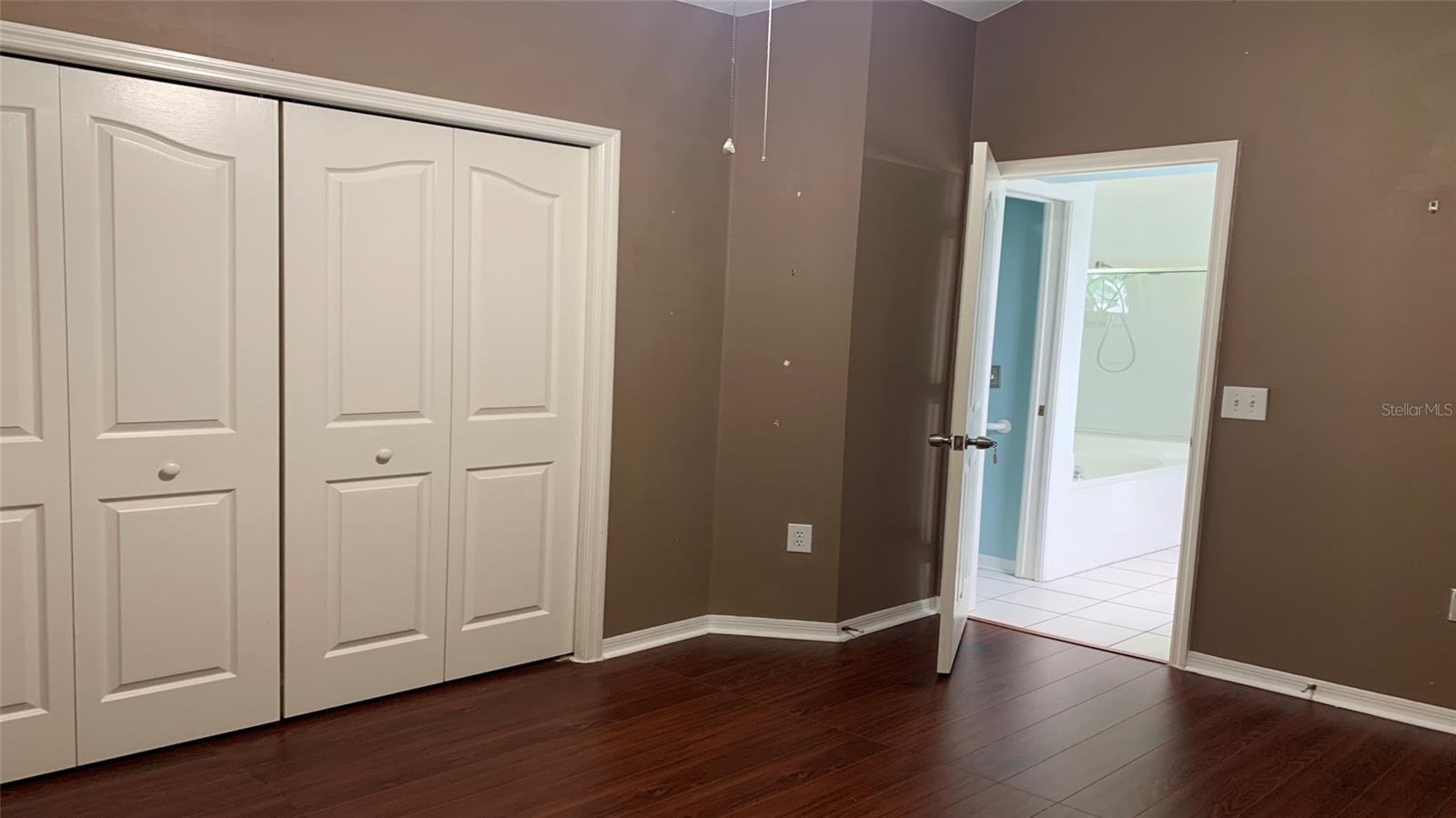 16505 LAKE HEATHER DR, TAMPA, FL, 33618
