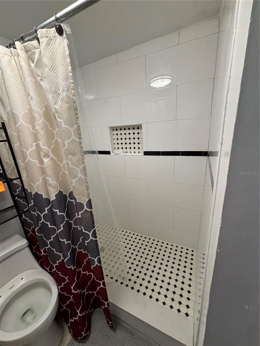 6512 W COMANCHE AVE, TAMPA, FL, 33634