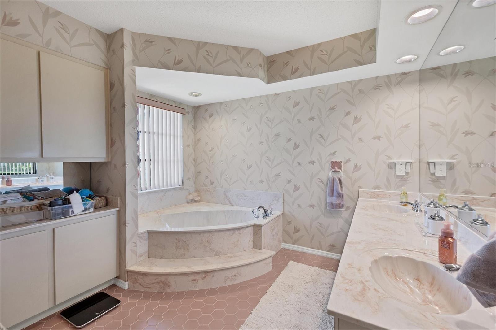 515 WARWICK DR, VENICE, FL, 34293