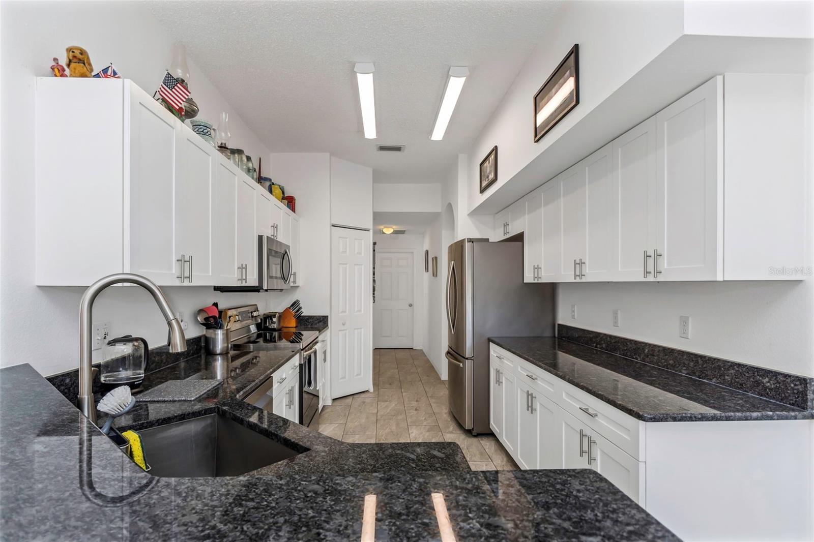 394 FOUNTAINVIEW CIR, OLDSMAR, FL, 34677