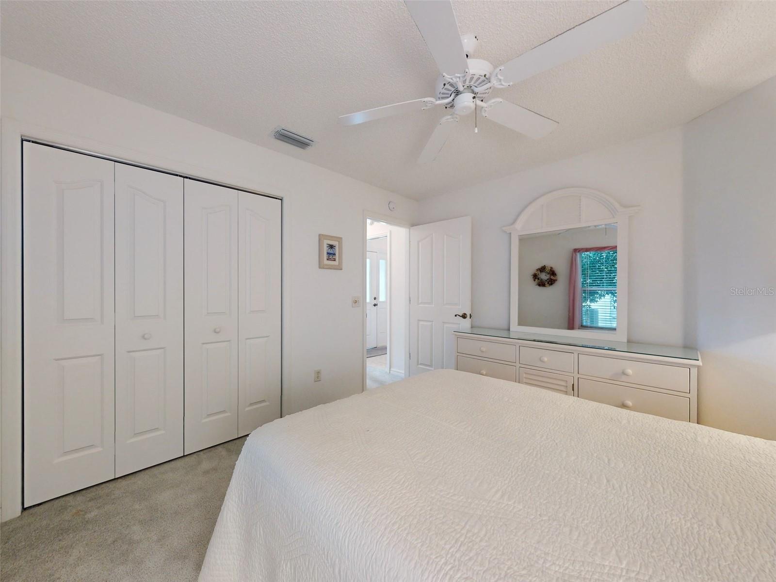 1153 OAK FOREST DR, THE VILLAGES, FL, 32162