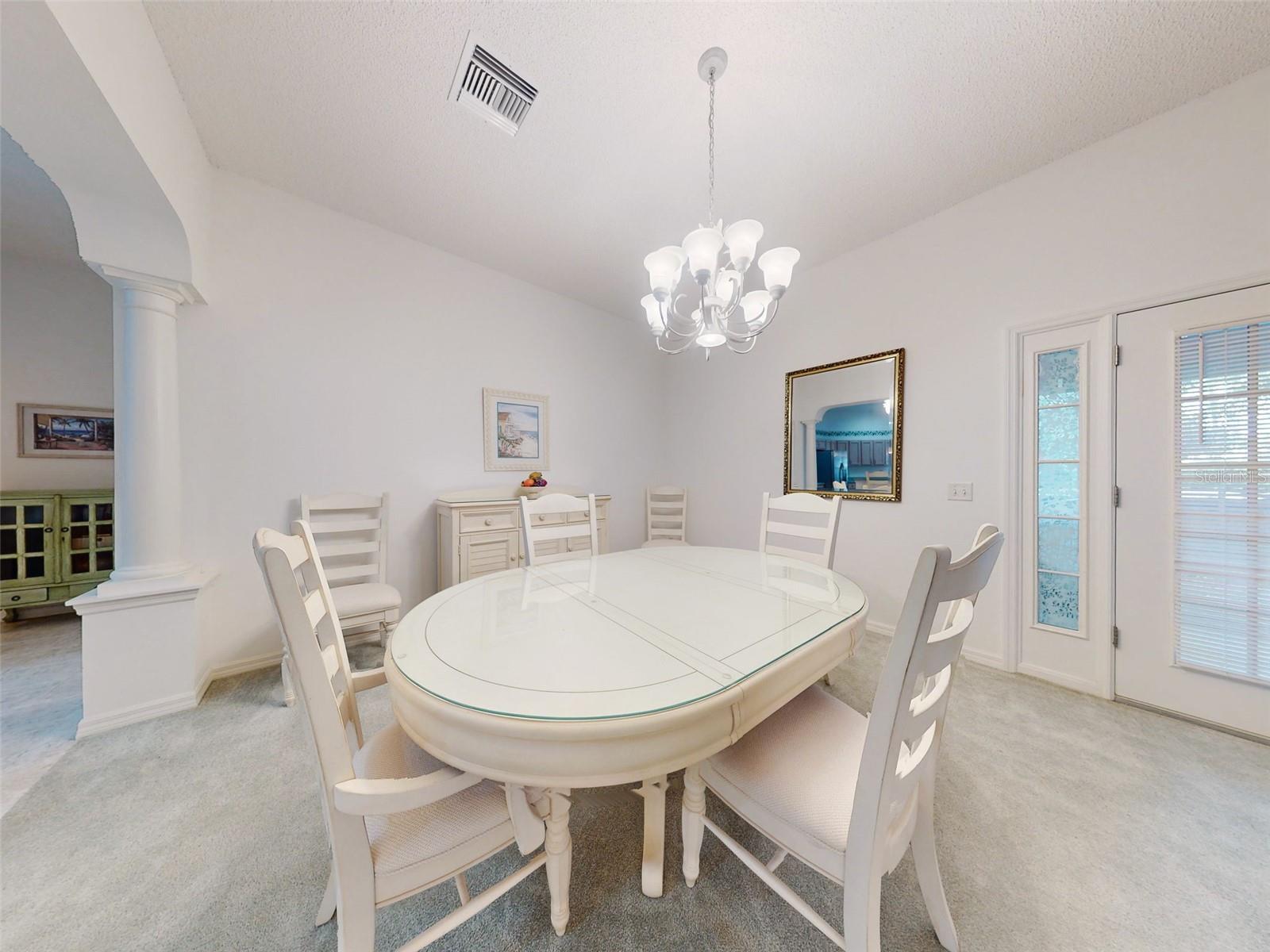 1153 OAK FOREST DR, THE VILLAGES, FL, 32162