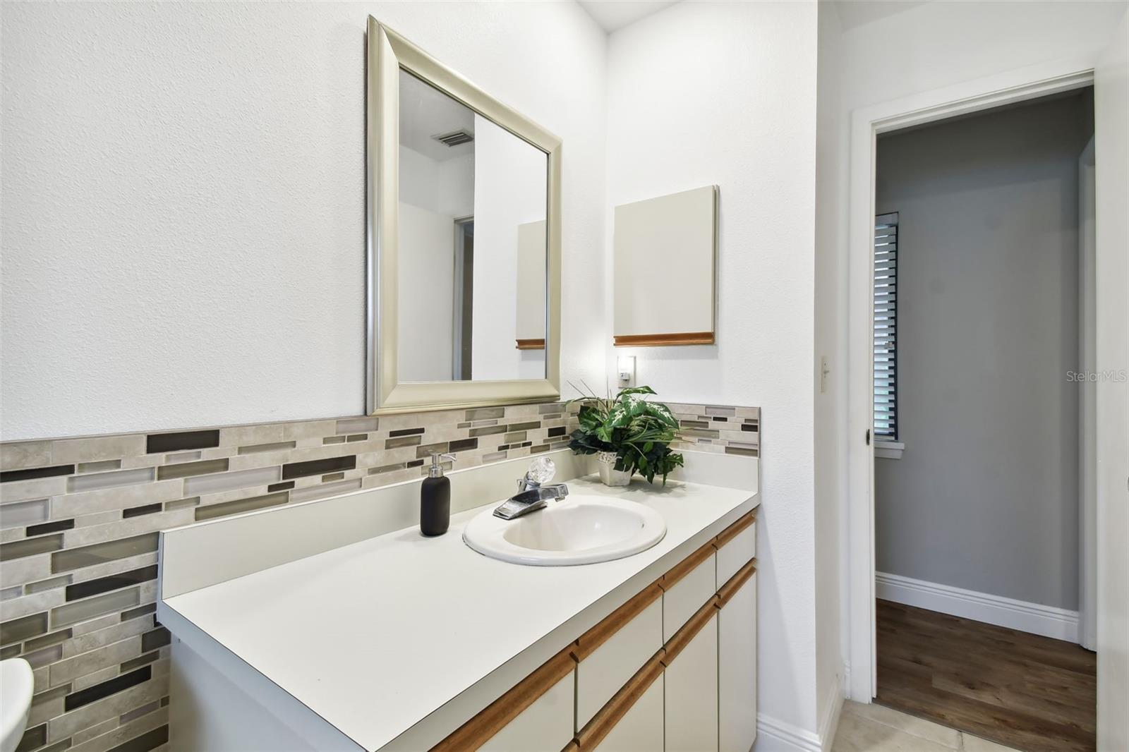 1001 ROLLING WOODS LN, LAKELAND, FL, 33813