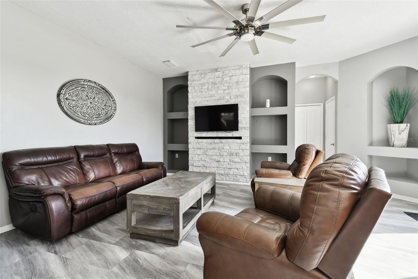 5707 BUTTERFIELD ST, RIVERVIEW, FL, 33578