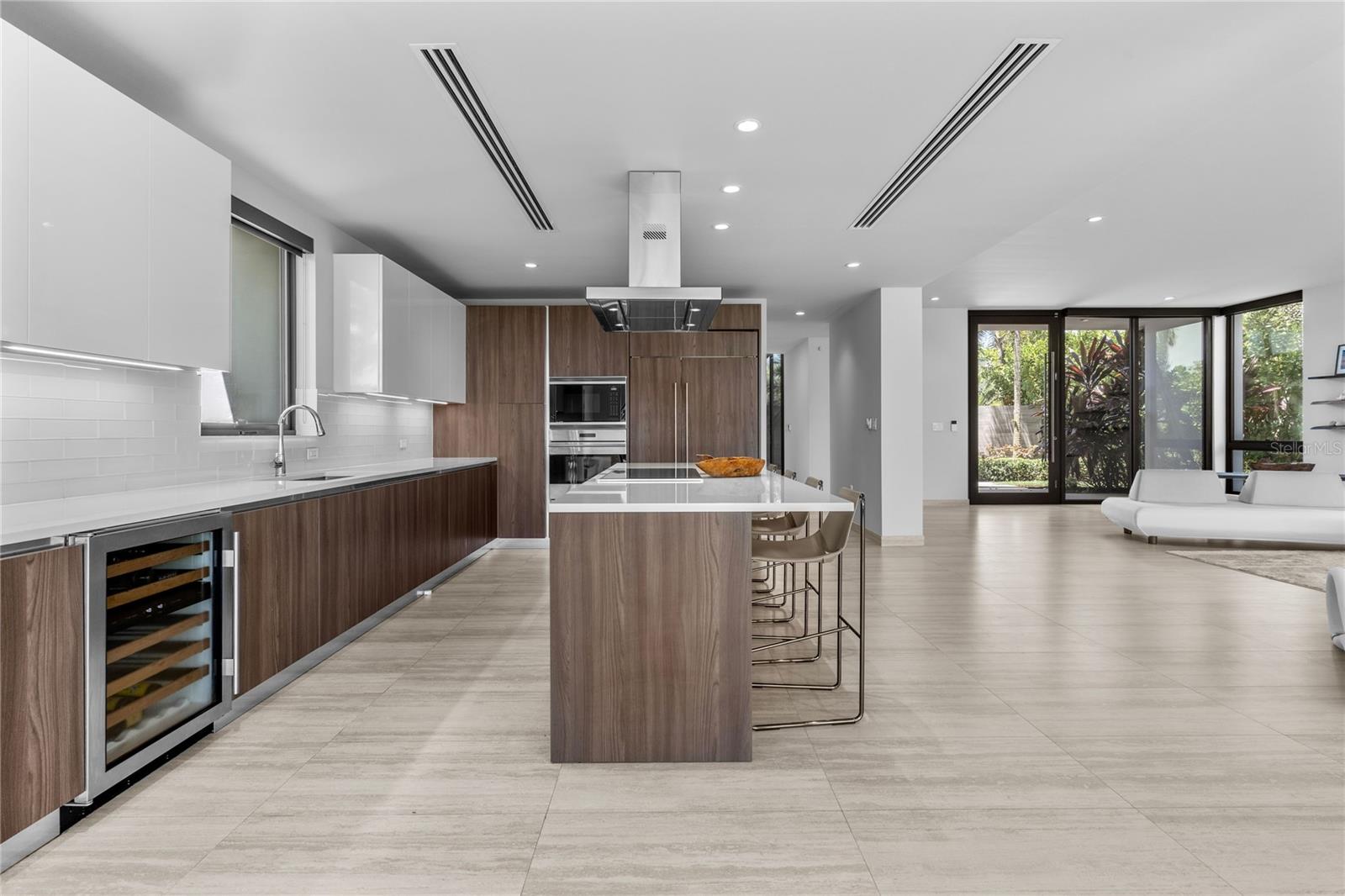 PR9108556 Property Photo