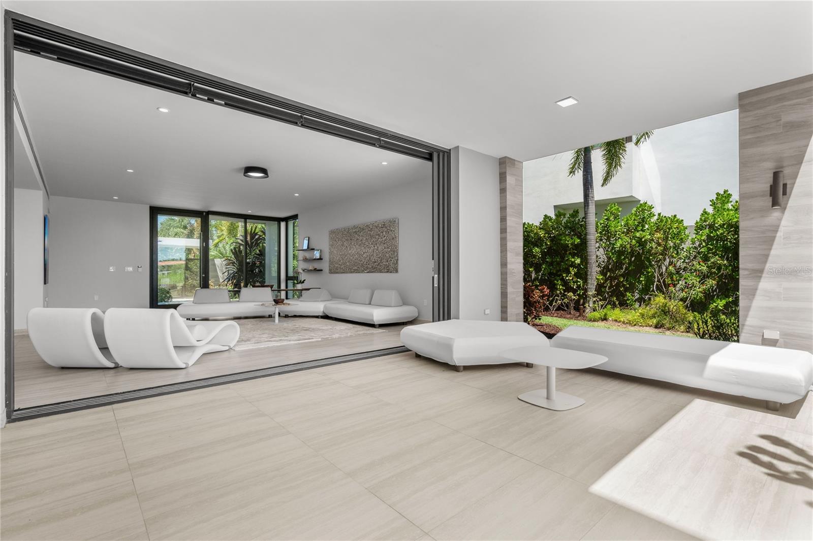 PR9108556 Property Photo