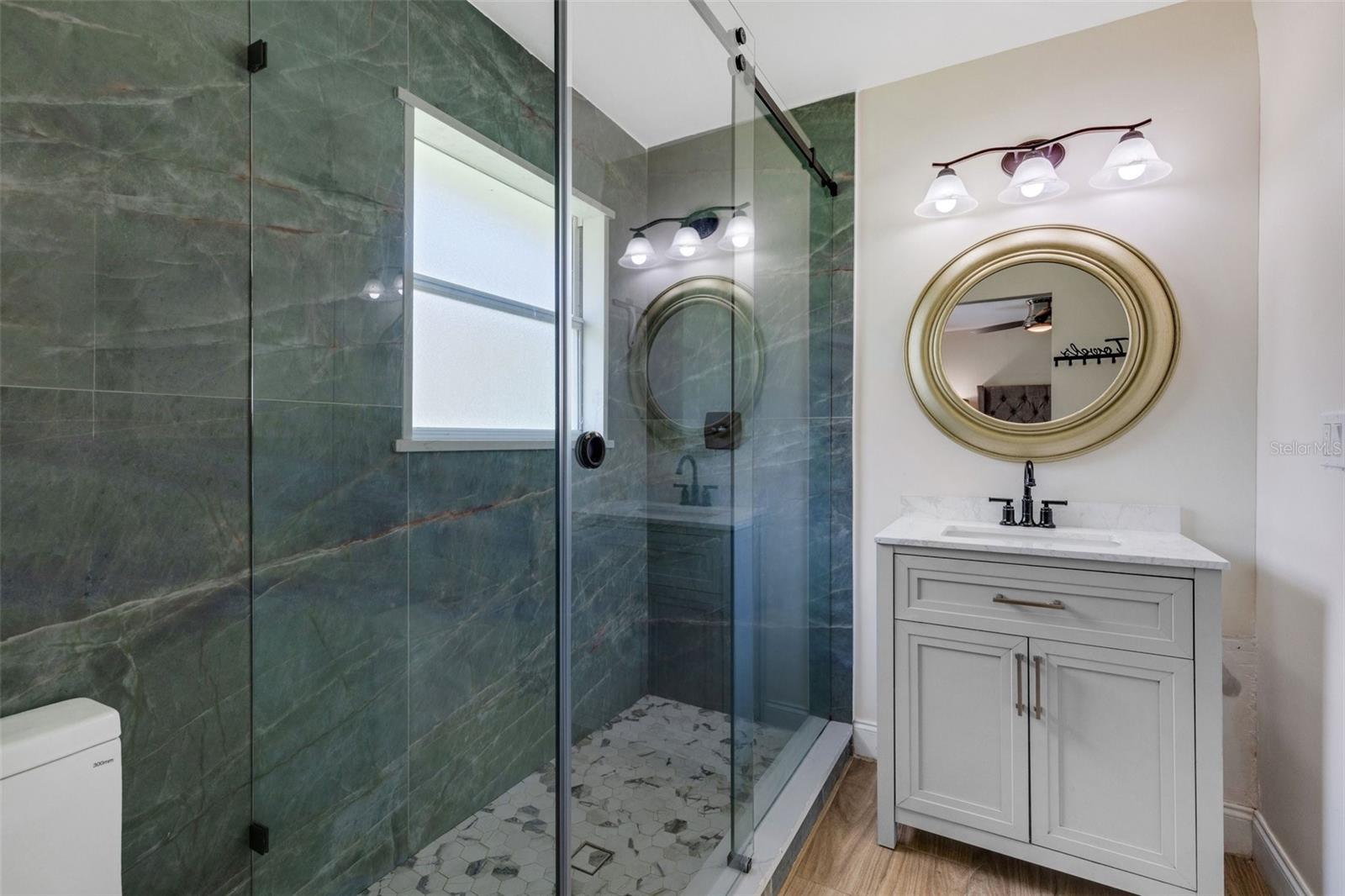 2562 25TH ST, SARASOTA, FL, 34234