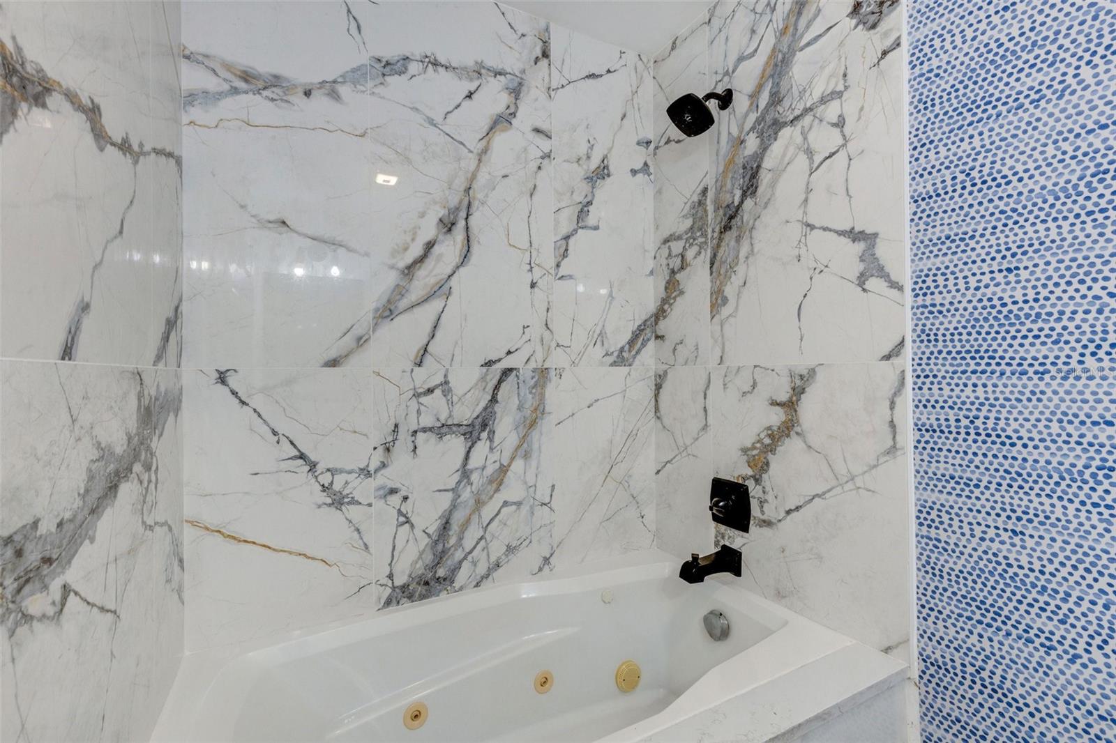 2562 25TH ST, SARASOTA, FL, 34234