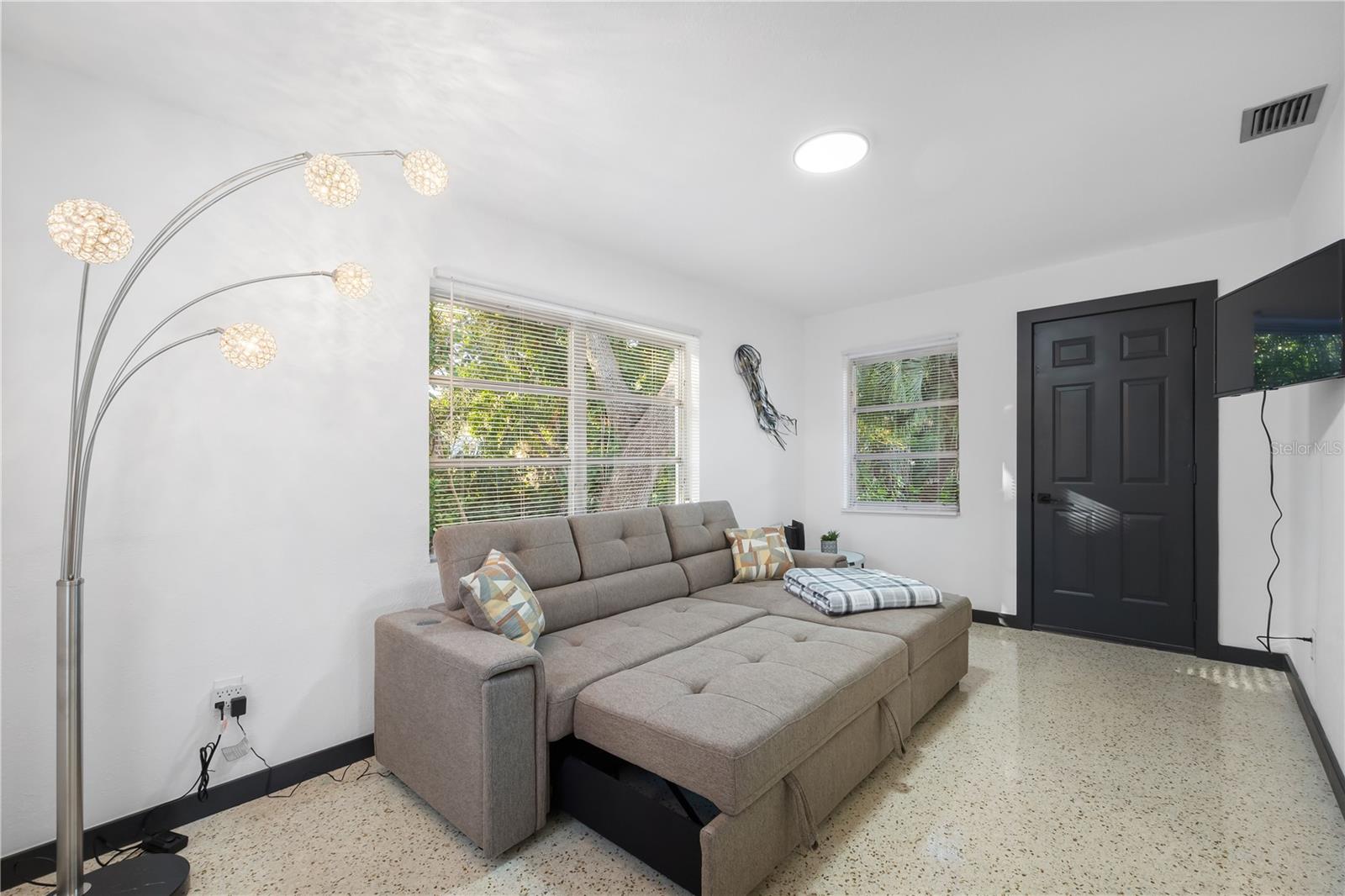 3518 POCAHONTAS DR, LARGO, FL, 33774