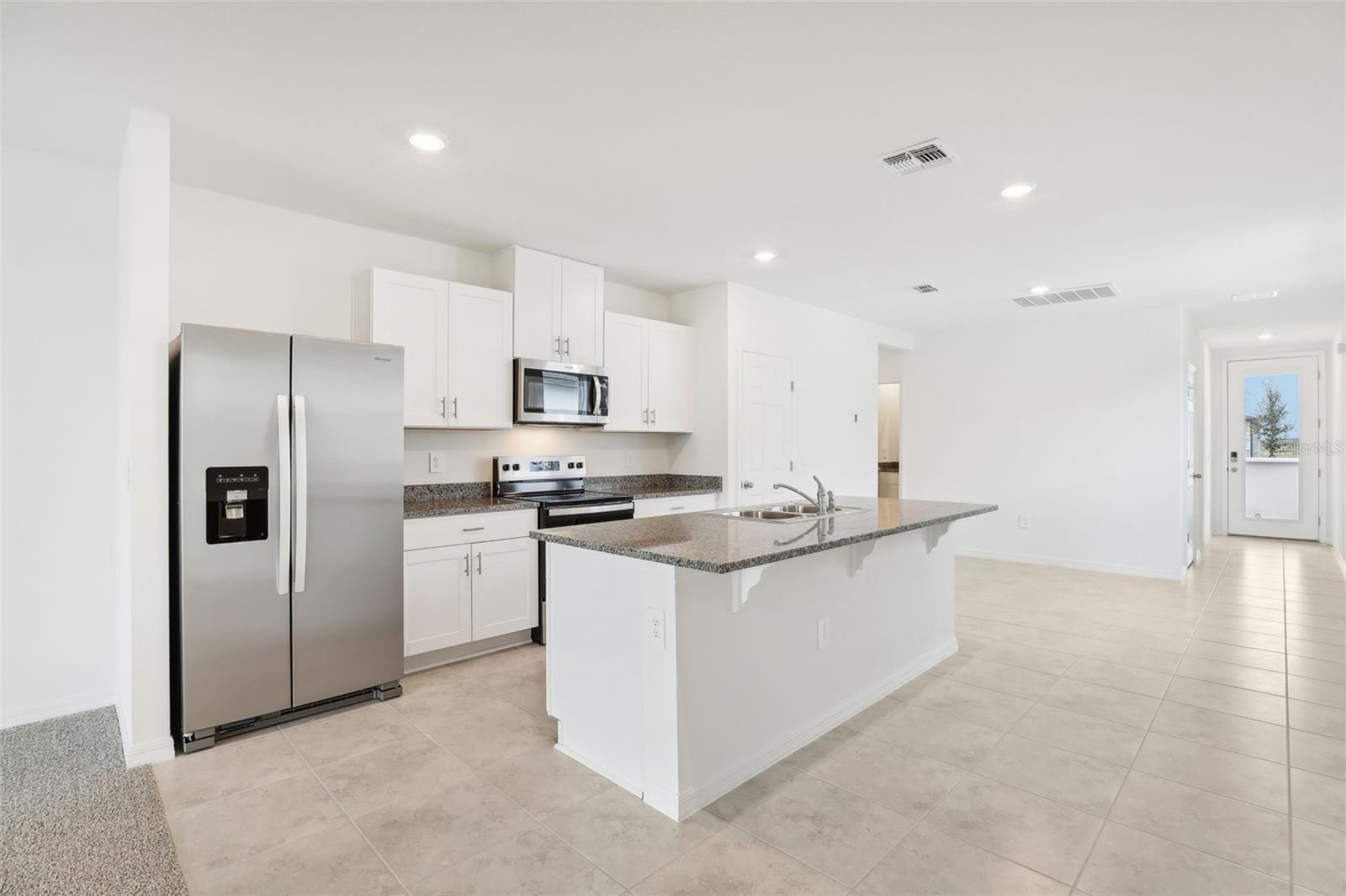 523 KENNEDY DR, LAKE ALFRED, FL, 33850