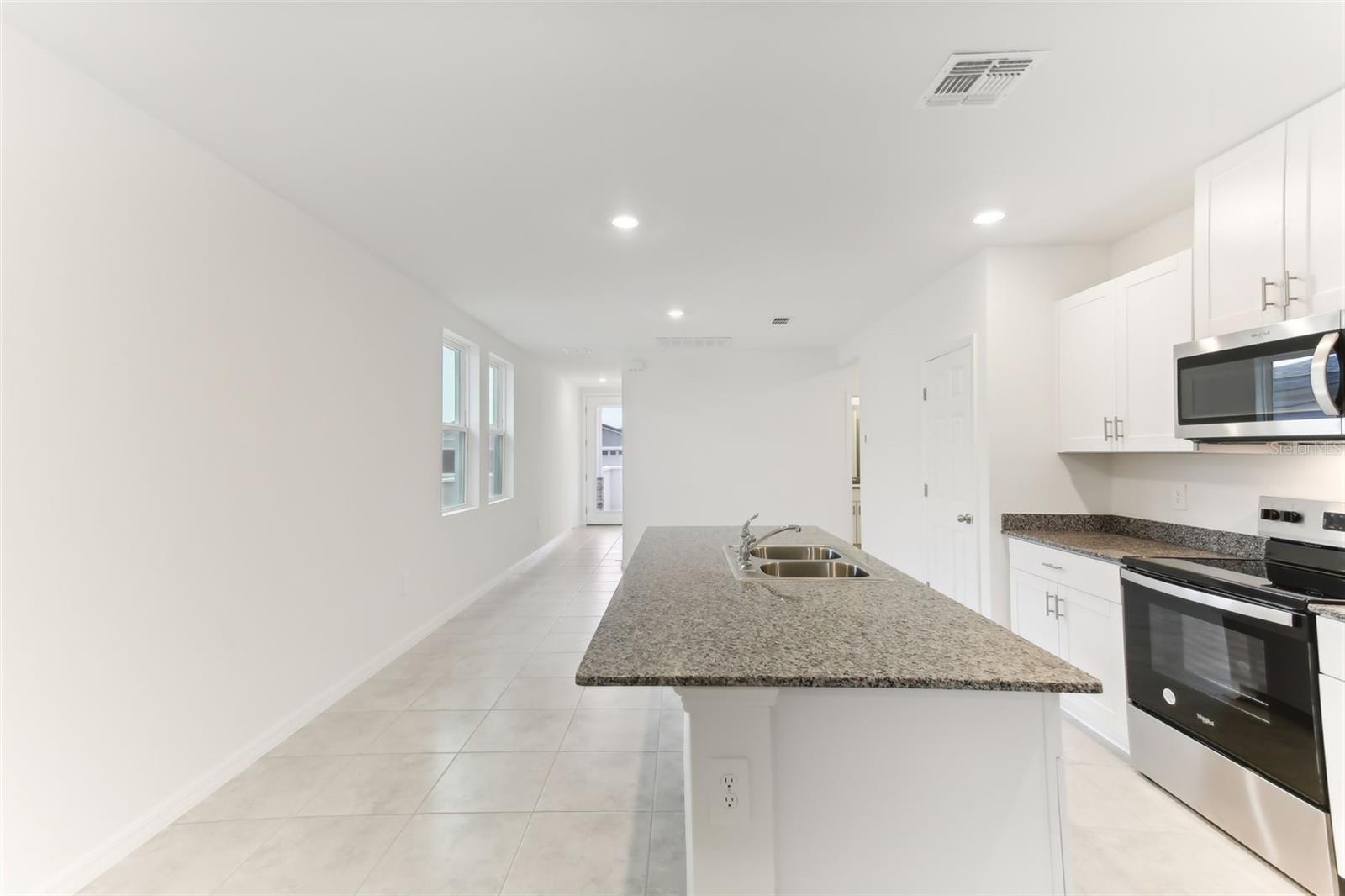 511 KENNEDY DR, LAKE ALFRED, FL, 33850
