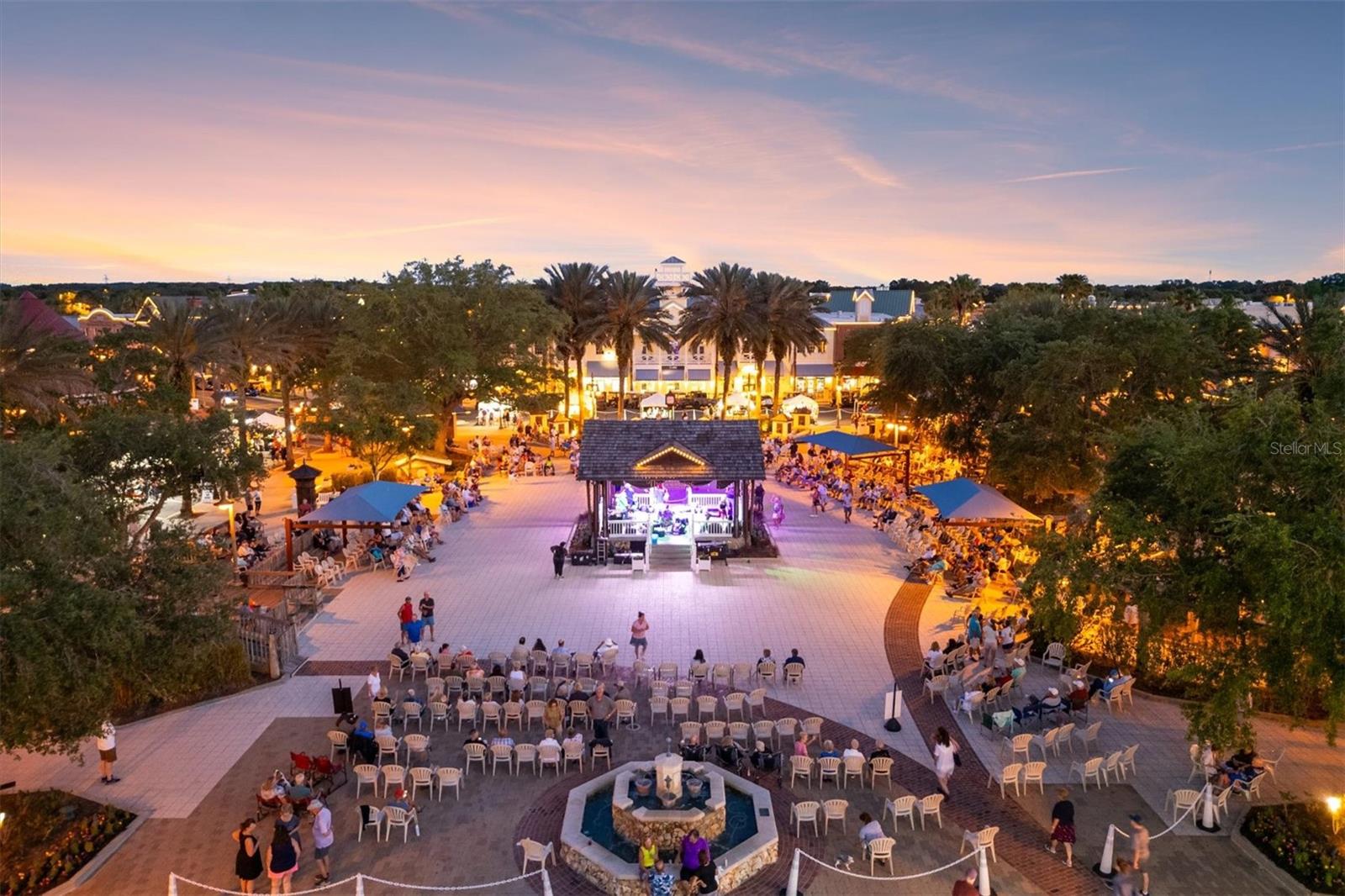 3520 QUIETWOODS DR, THE VILLAGES, FL, 32163