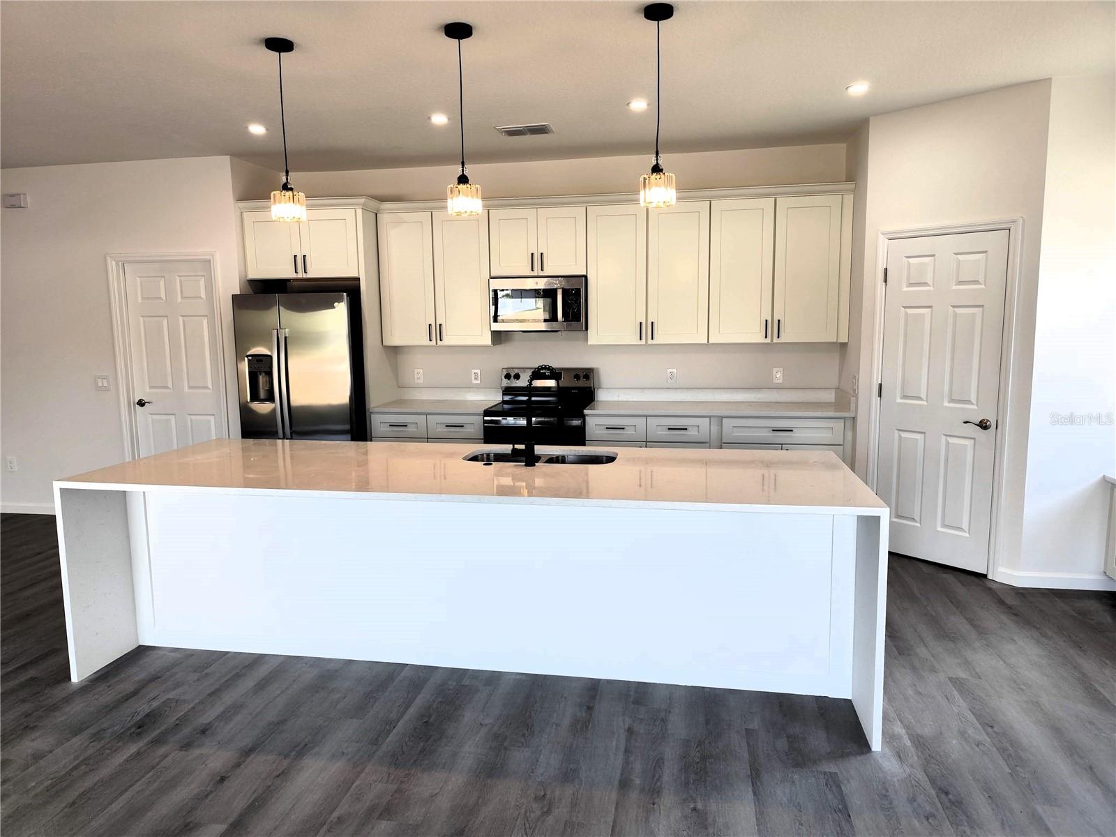 609 AMAZON PL, KISSIMMEE, FL, 34759