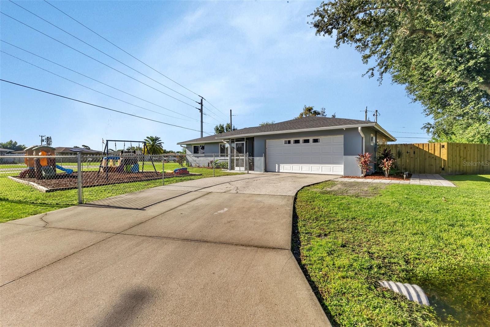 181 FERRIS DR NW, PORT CHARLOTTE, FL, 33952