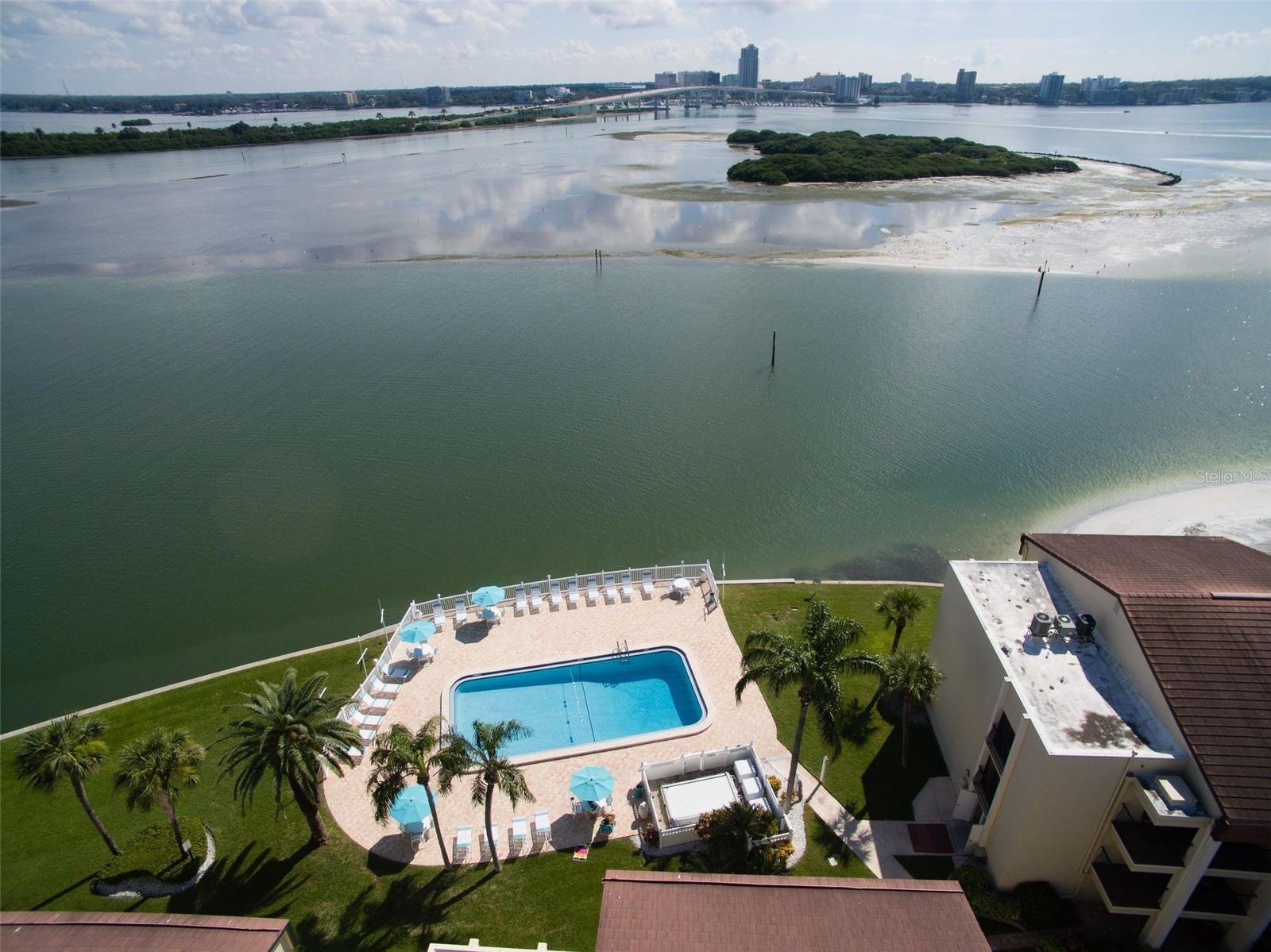 800 S GULFVIEW BLVD #201, CLEARWATER BEACH, FL, 33767