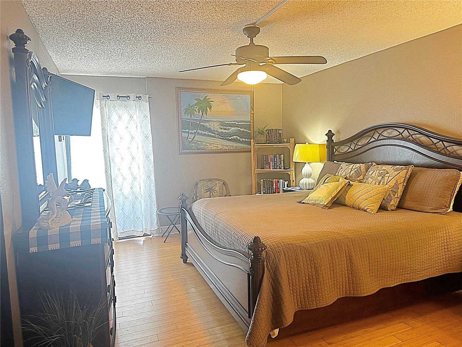 800 S GULFVIEW BLVD #201, CLEARWATER BEACH, FL, 33767