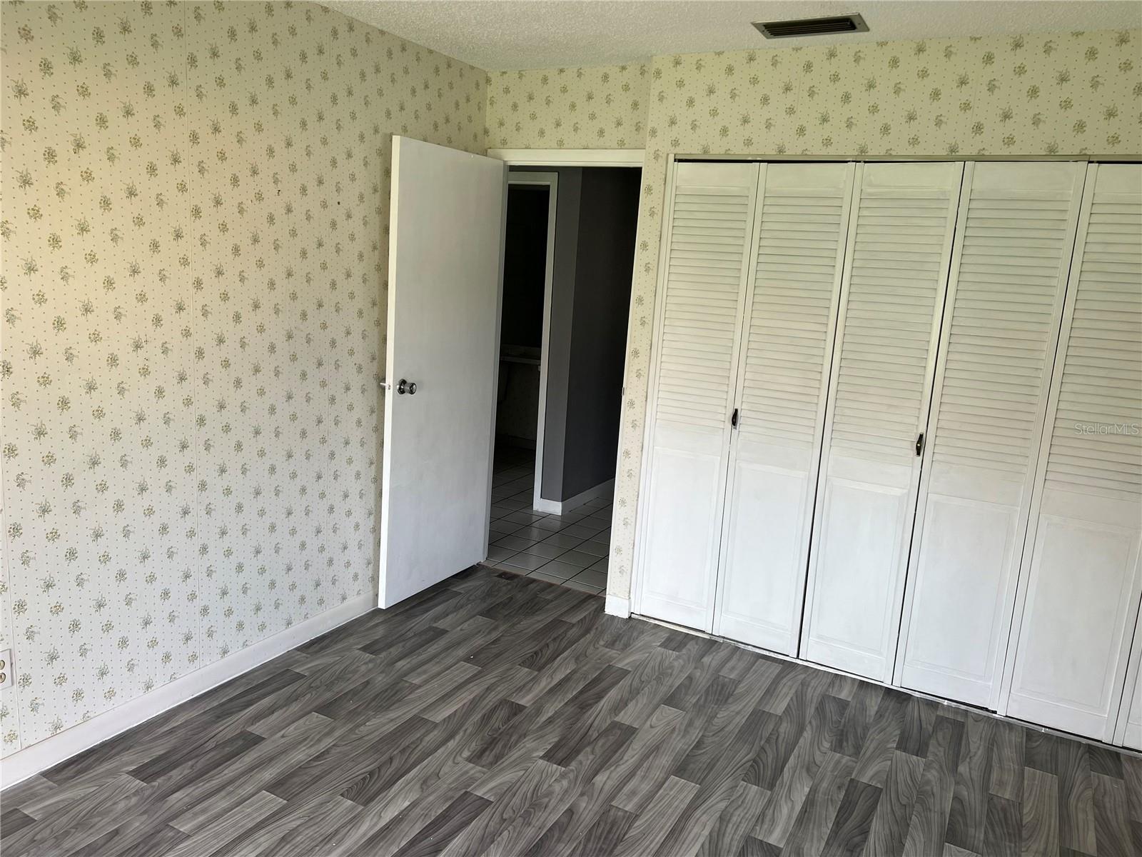 T3553243 Property Photo