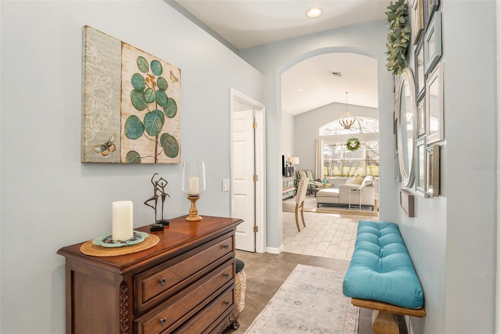 18625 LE DAUPHINE PL, LUTZ, FL, 33558