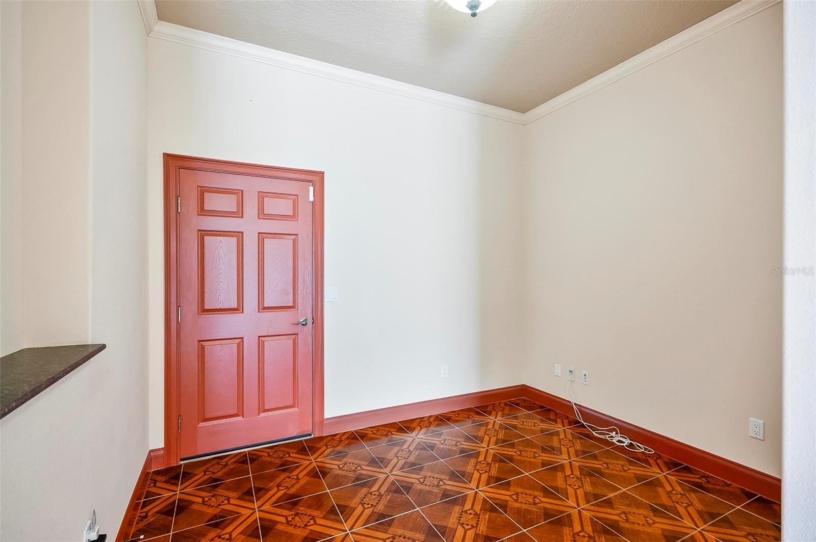 8 CLEVELAND CT, PALM COAST, FL, 32137