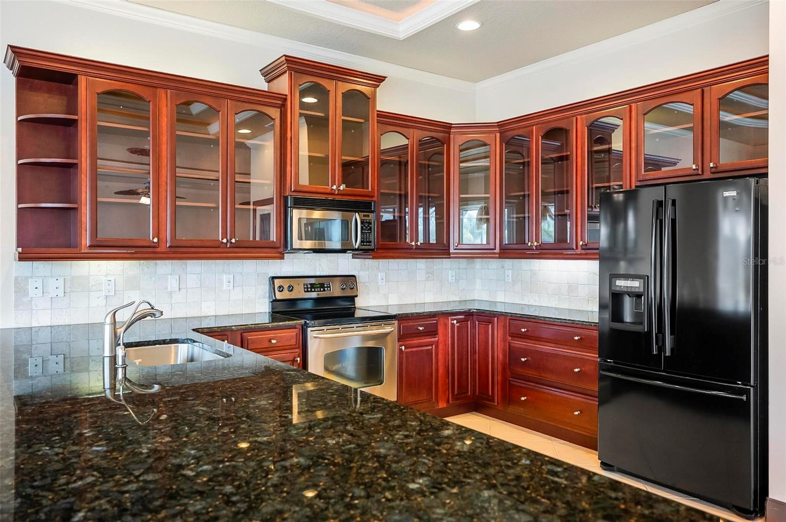 8 CLEVELAND CT, PALM COAST, FL, 32137