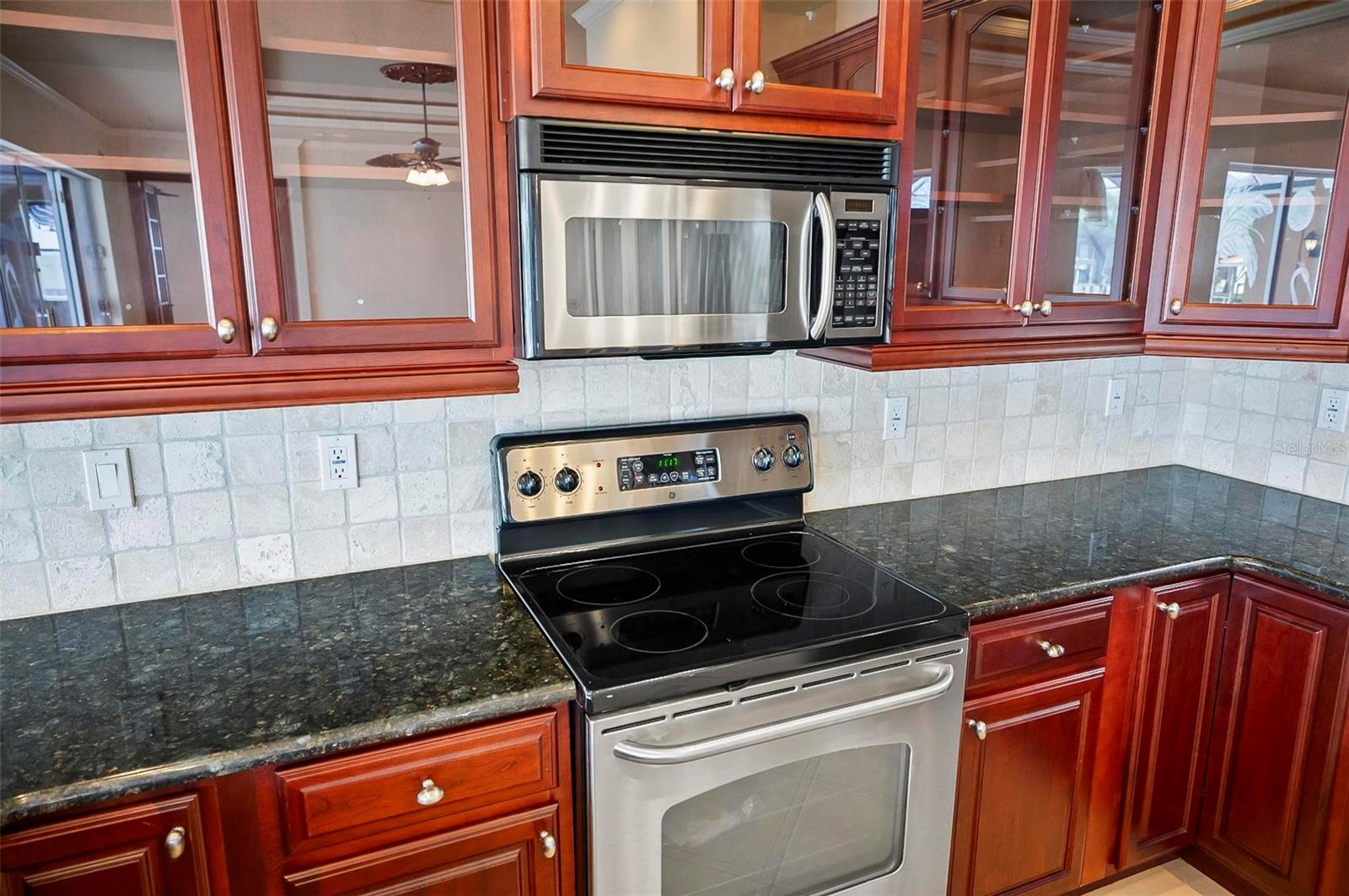 8 CLEVELAND CT, PALM COAST, FL, 32137